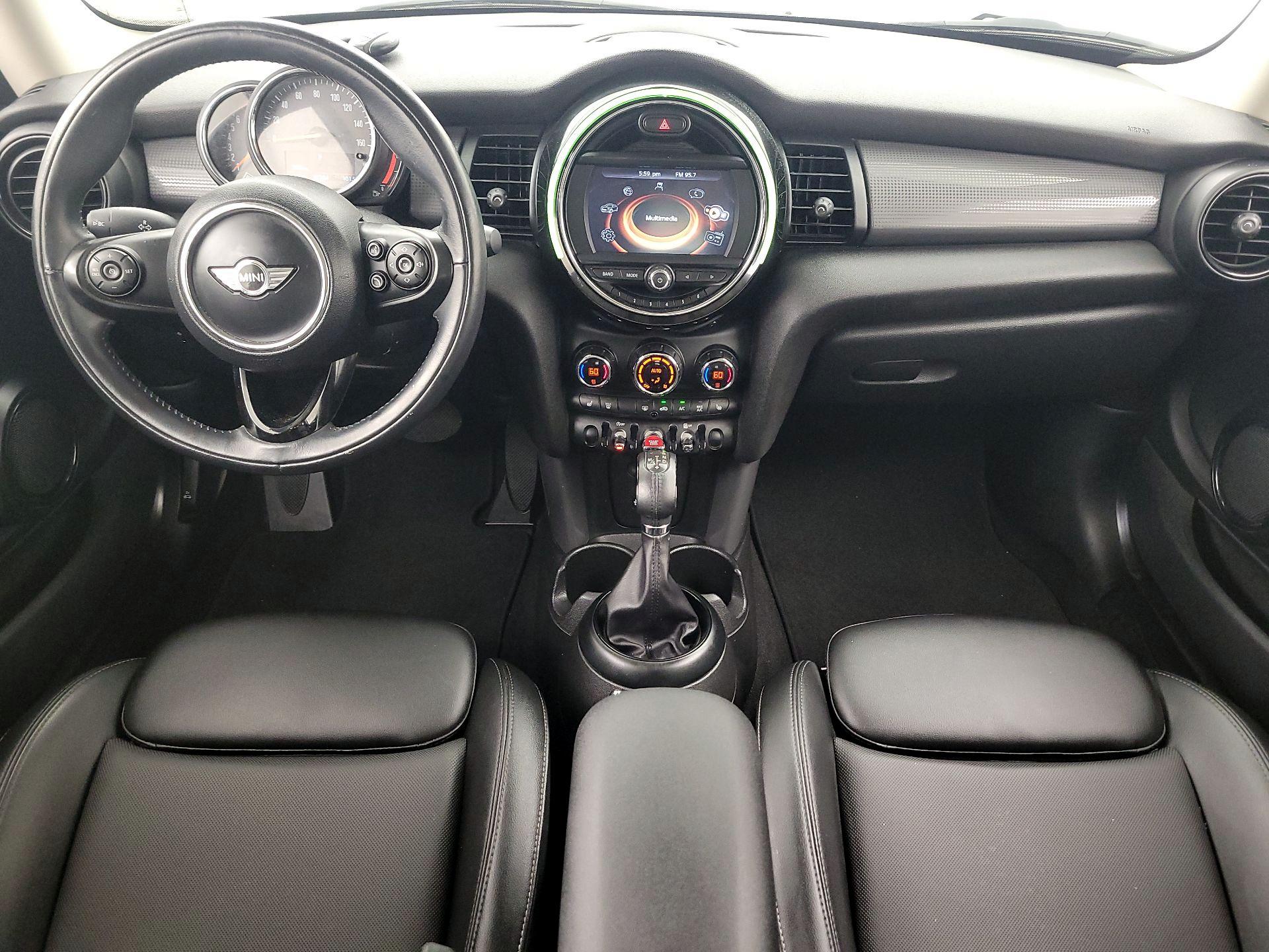 Thumbnail: 2018 MINI Cooper Hardtop - 9