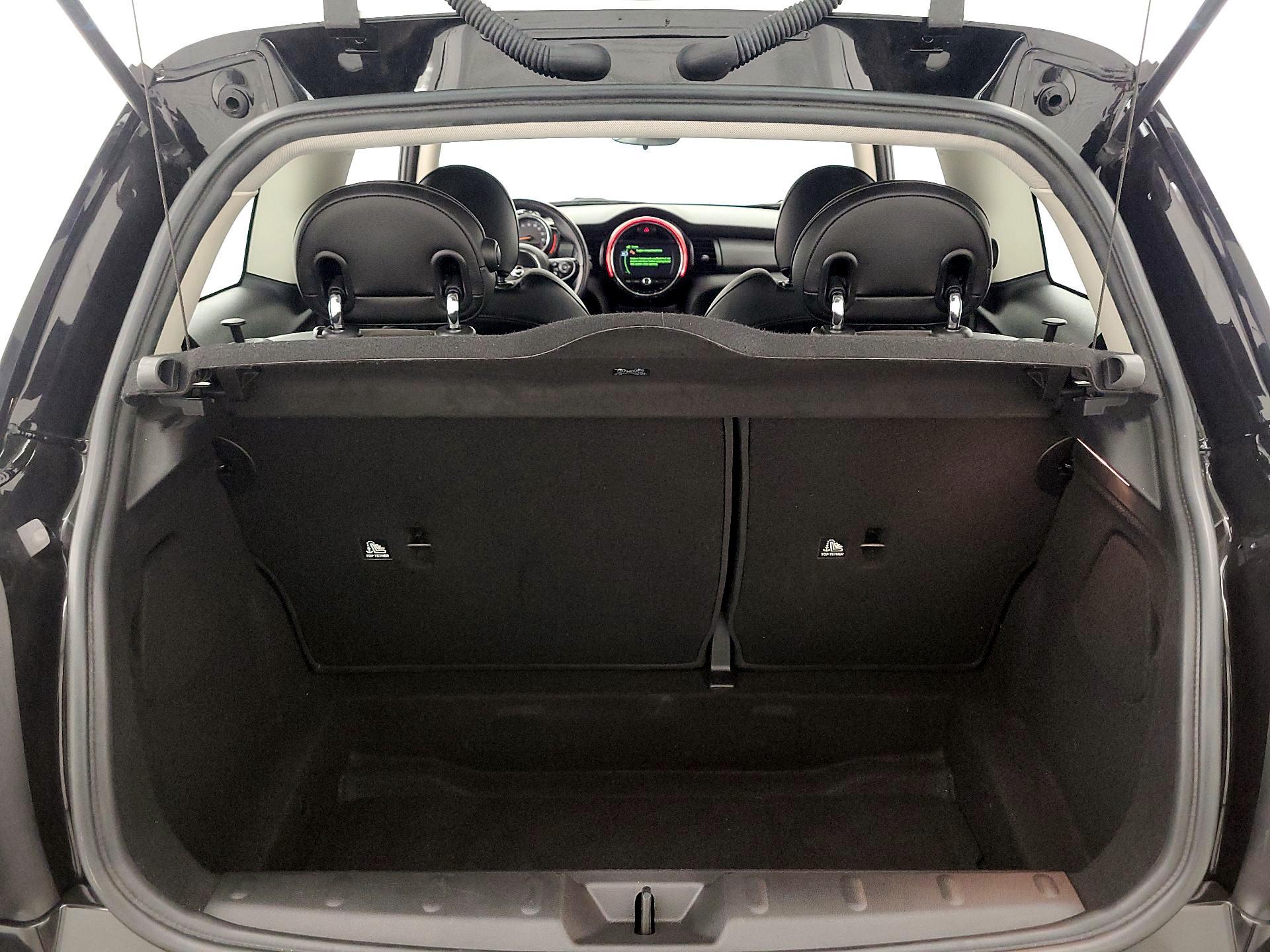 Thumbnail: 2018 MINI Cooper Hardtop - 20