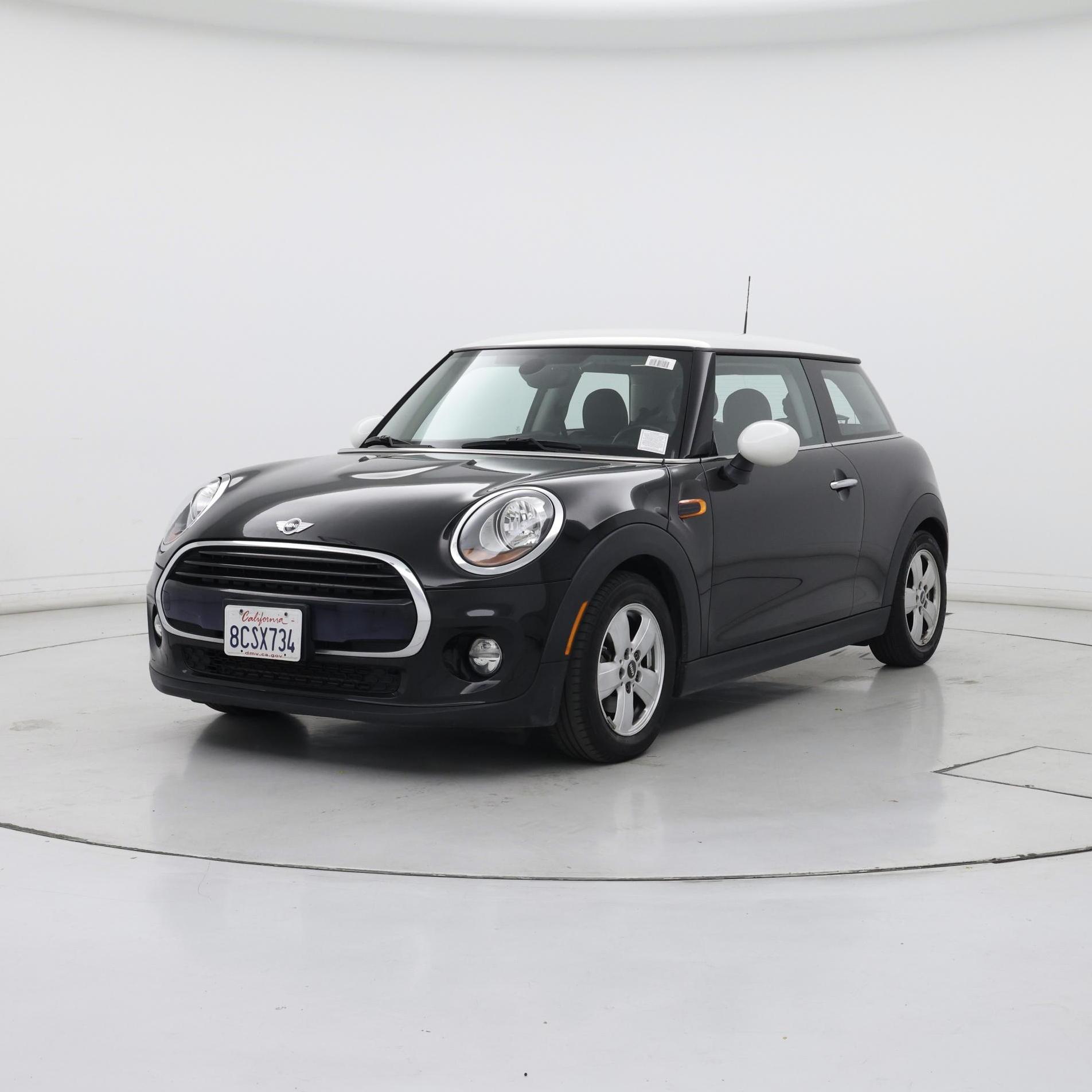 Thumbnail: 2018 MINI Cooper Hardtop - 4