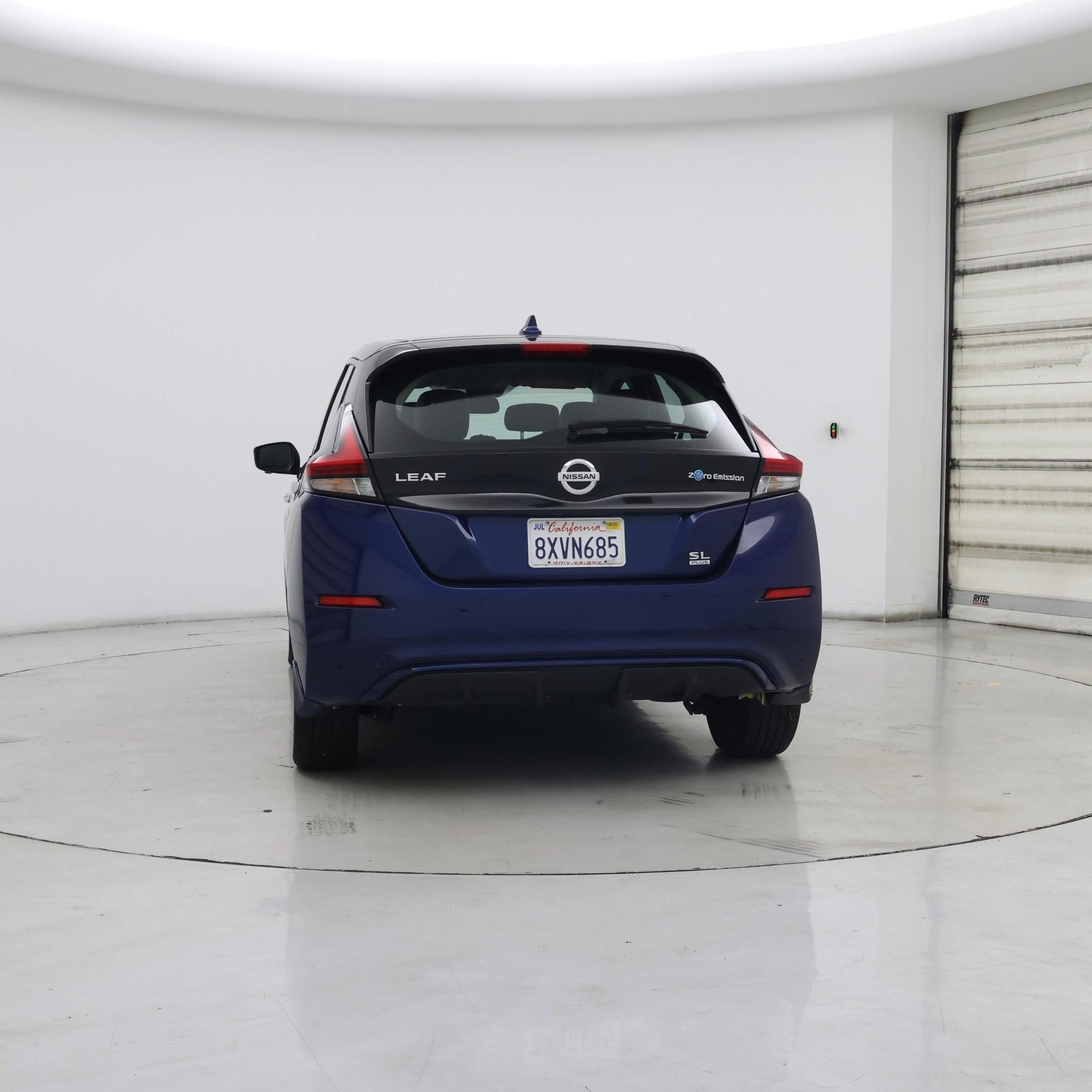 Thumbnail: 2021 Nissan Leaf - 6