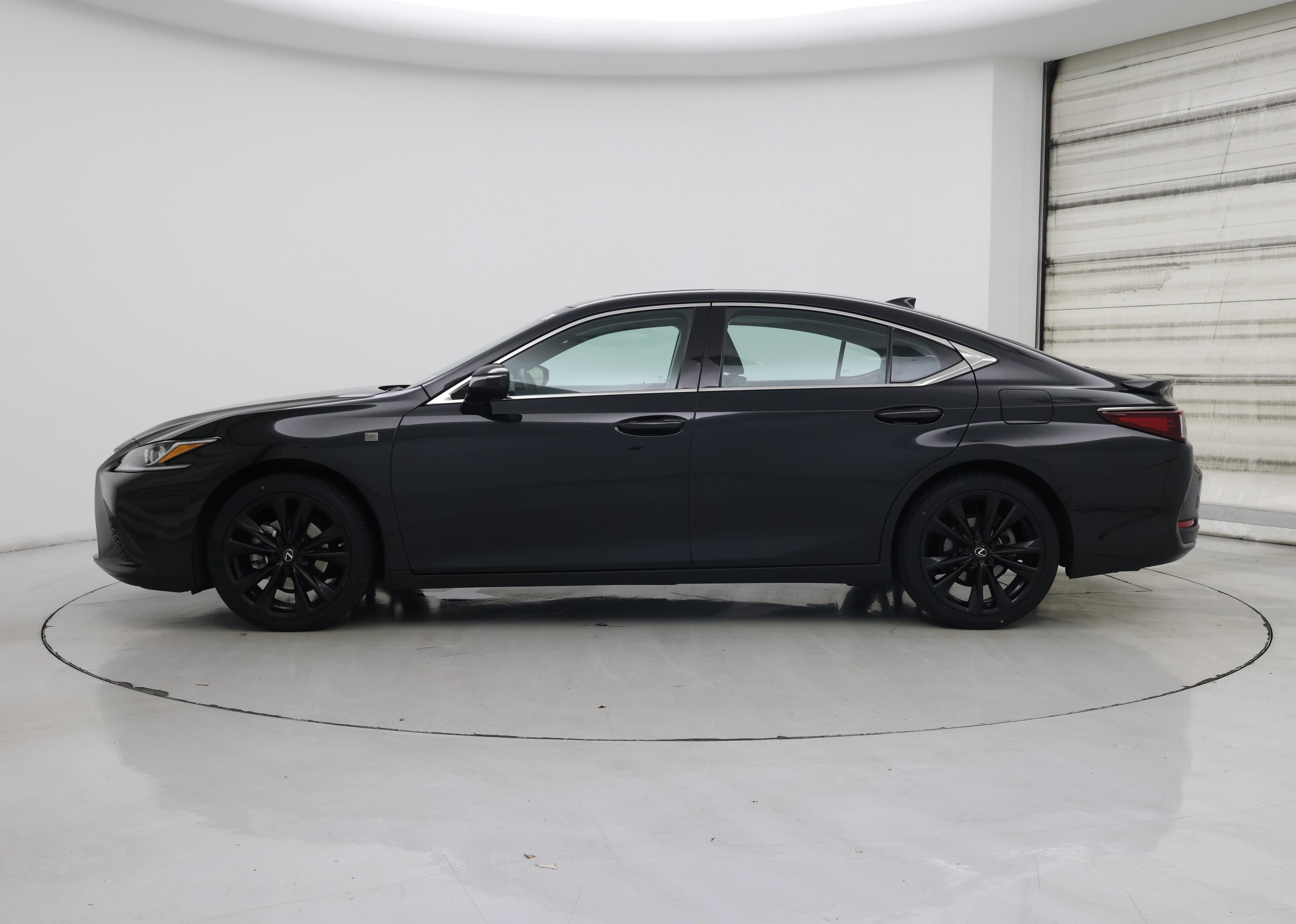 Thumbnail: 2023 Lexus ES - 3