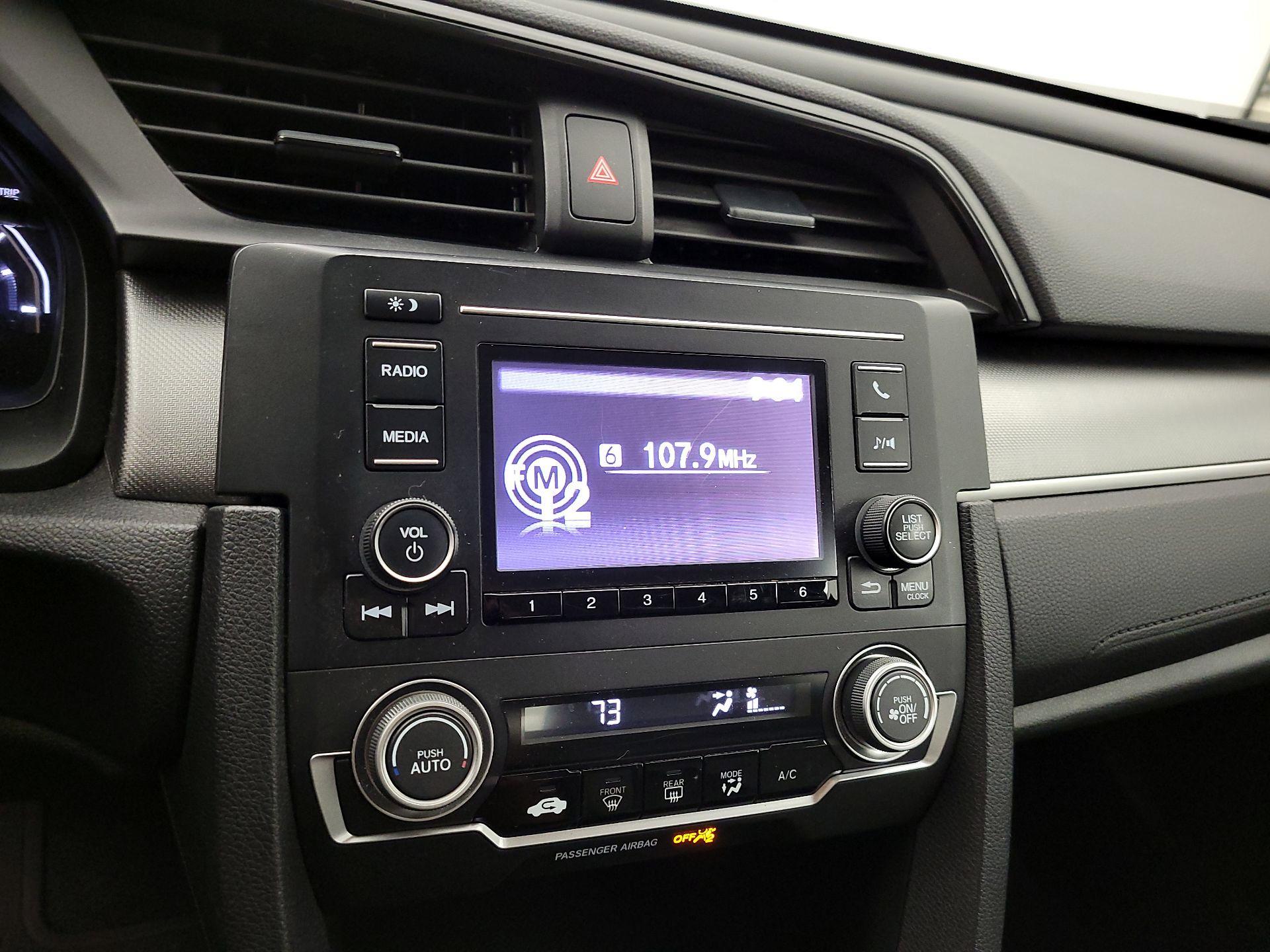 Thumbnail: 2016 Honda Civic - 15