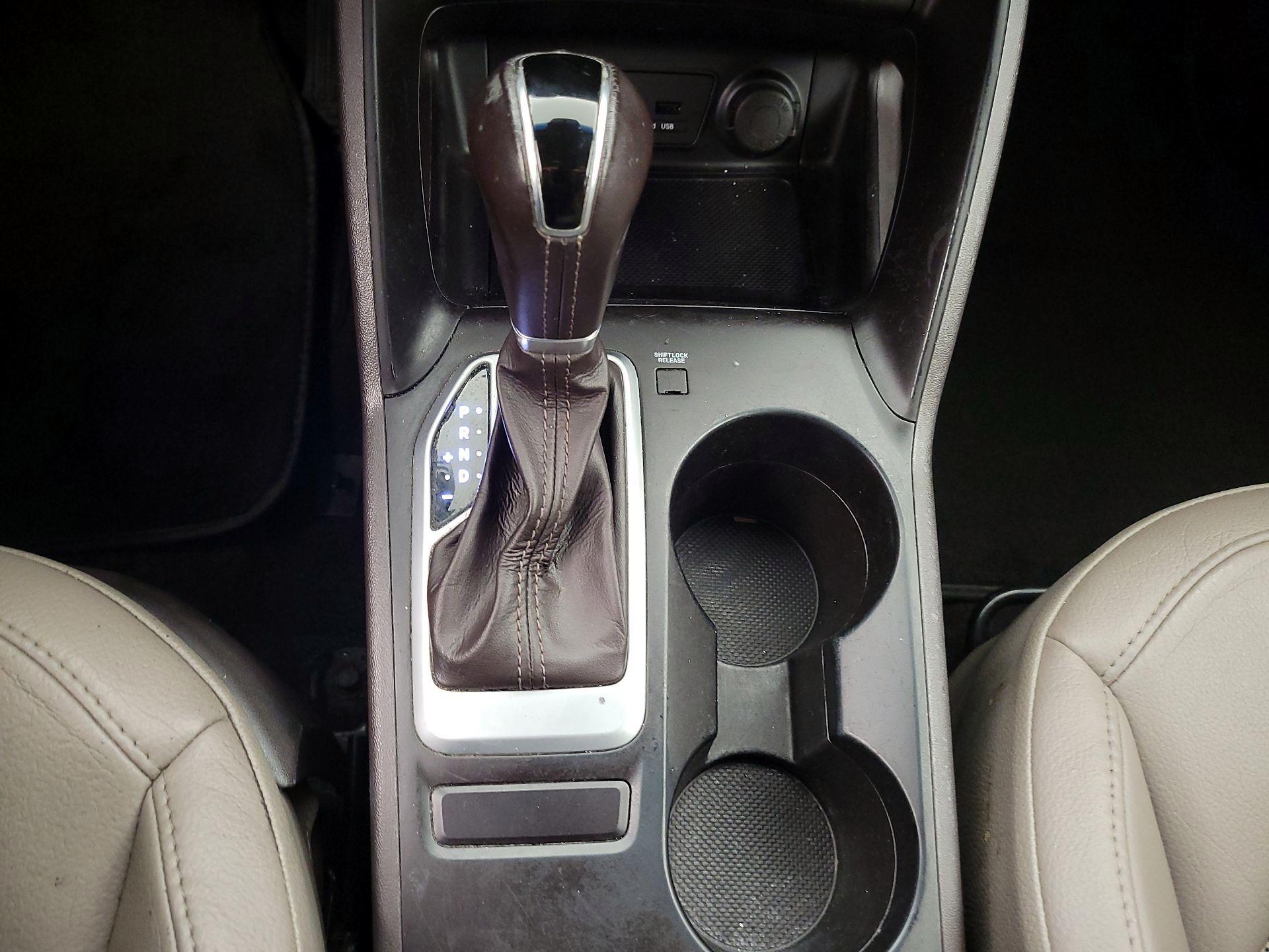 Thumbnail: 2014 Hyundai Tucson - 17
