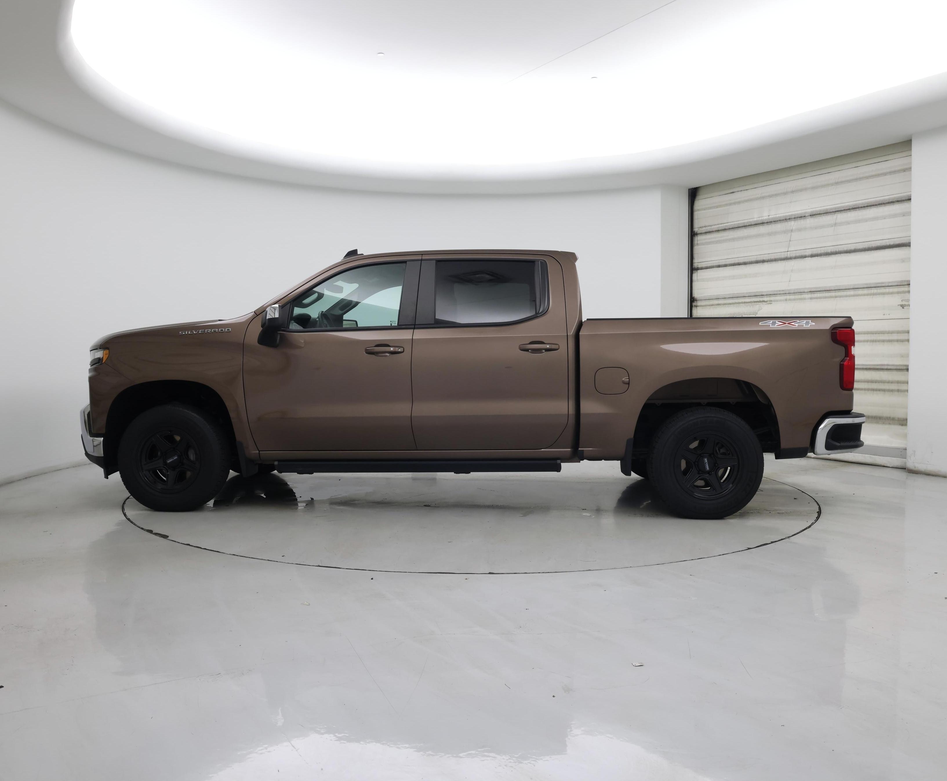 Thumbnail: 2019 Chevrolet Silverado 1500 - 3