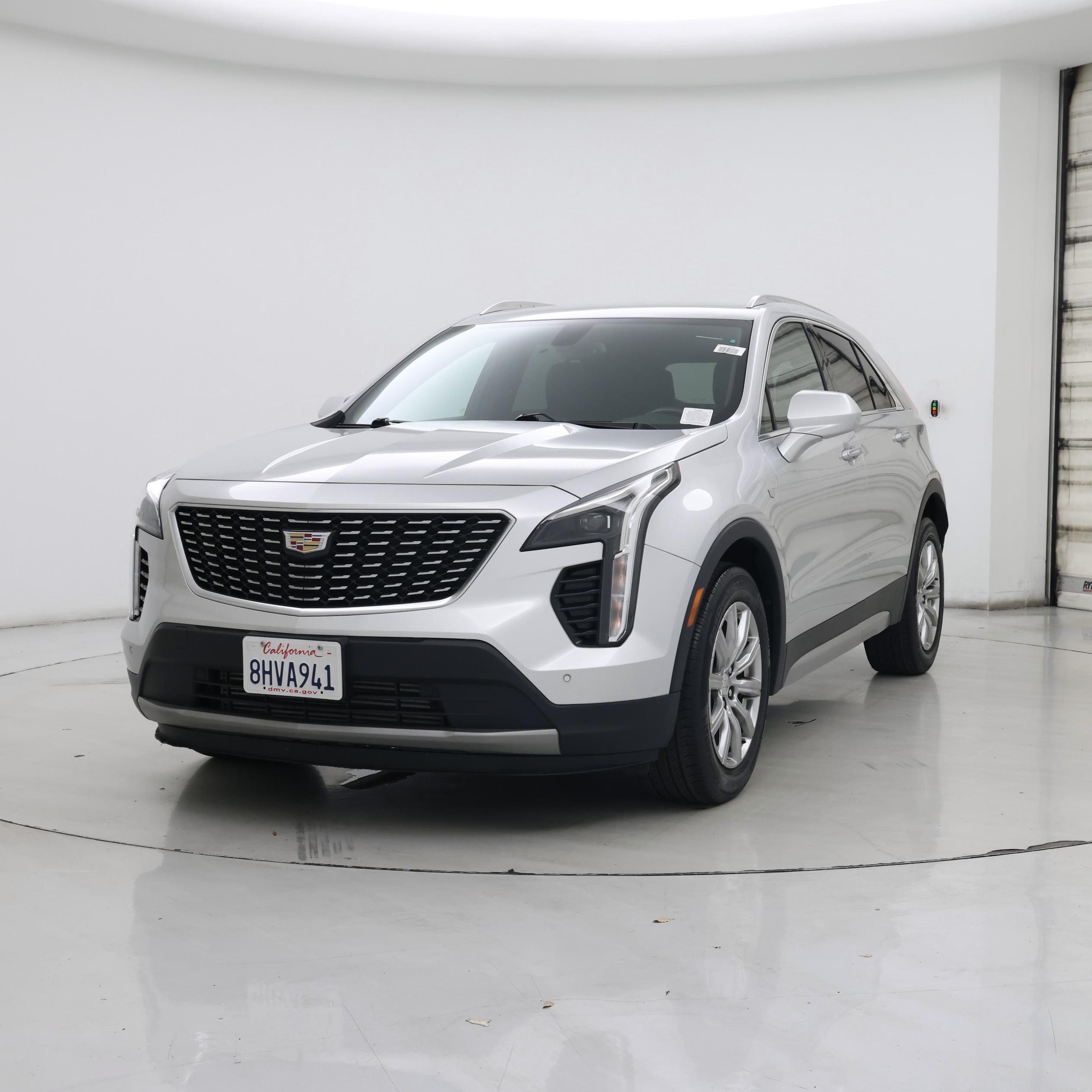 Thumbnail: 2019 Cadillac XT4 - 4