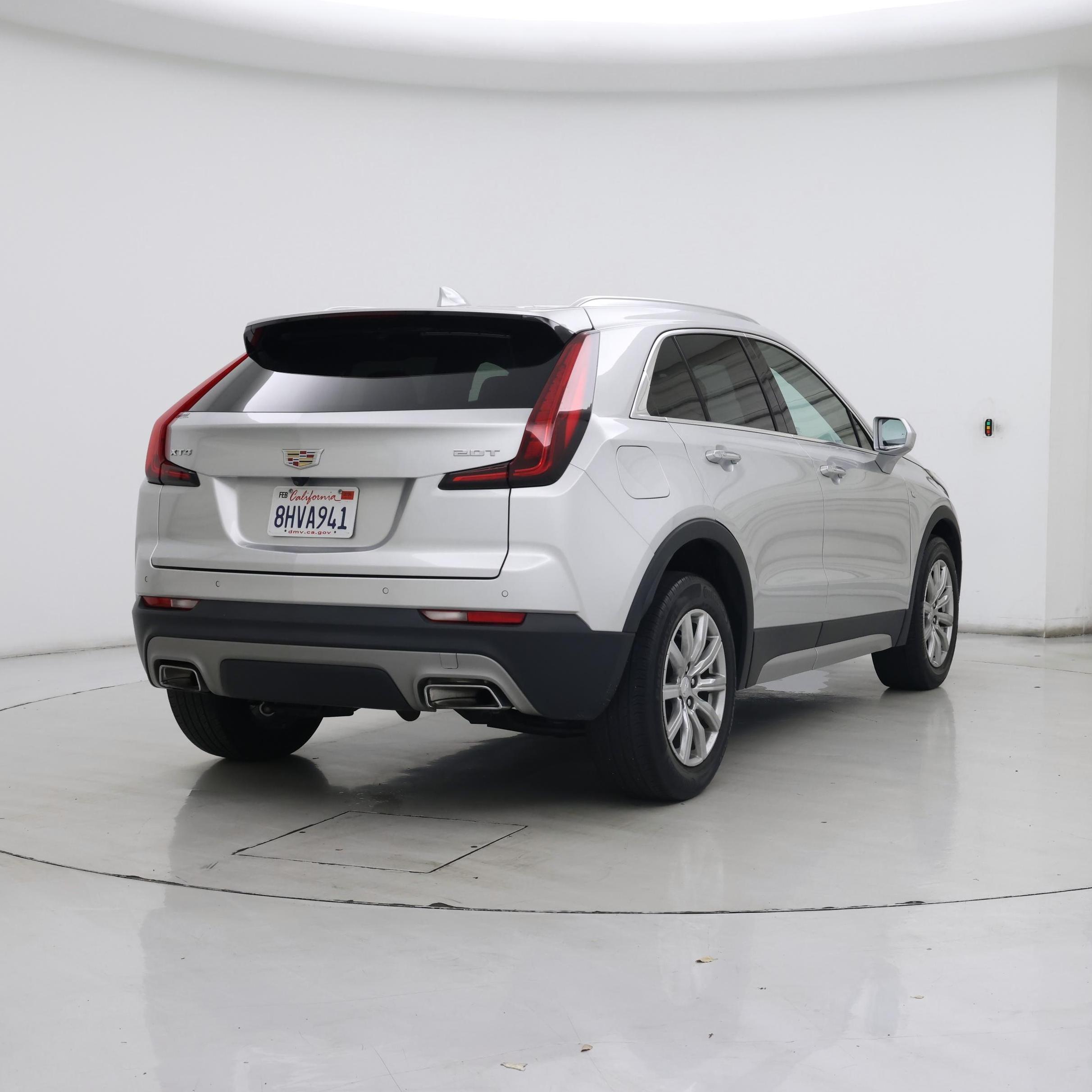 Thumbnail: 2019 Cadillac XT4 - 8