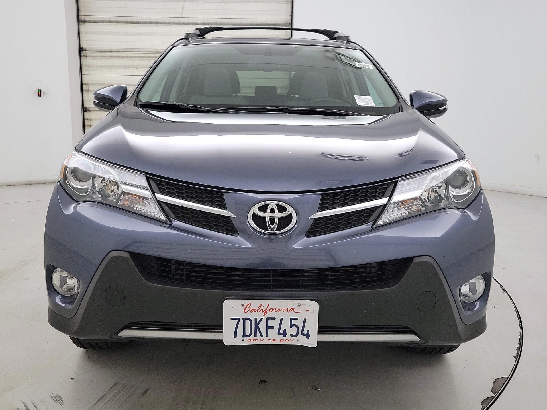 Thumbnail: 2013 Toyota RAV4 - 2
