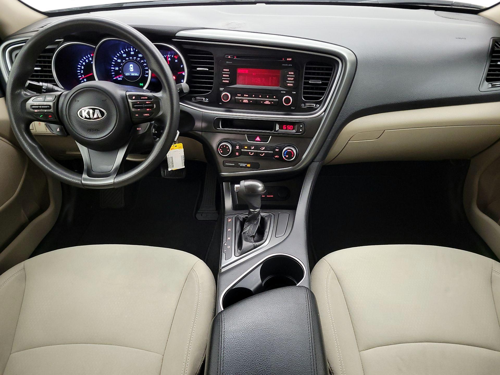 Thumbnail: 2015 Kia Optima - 9