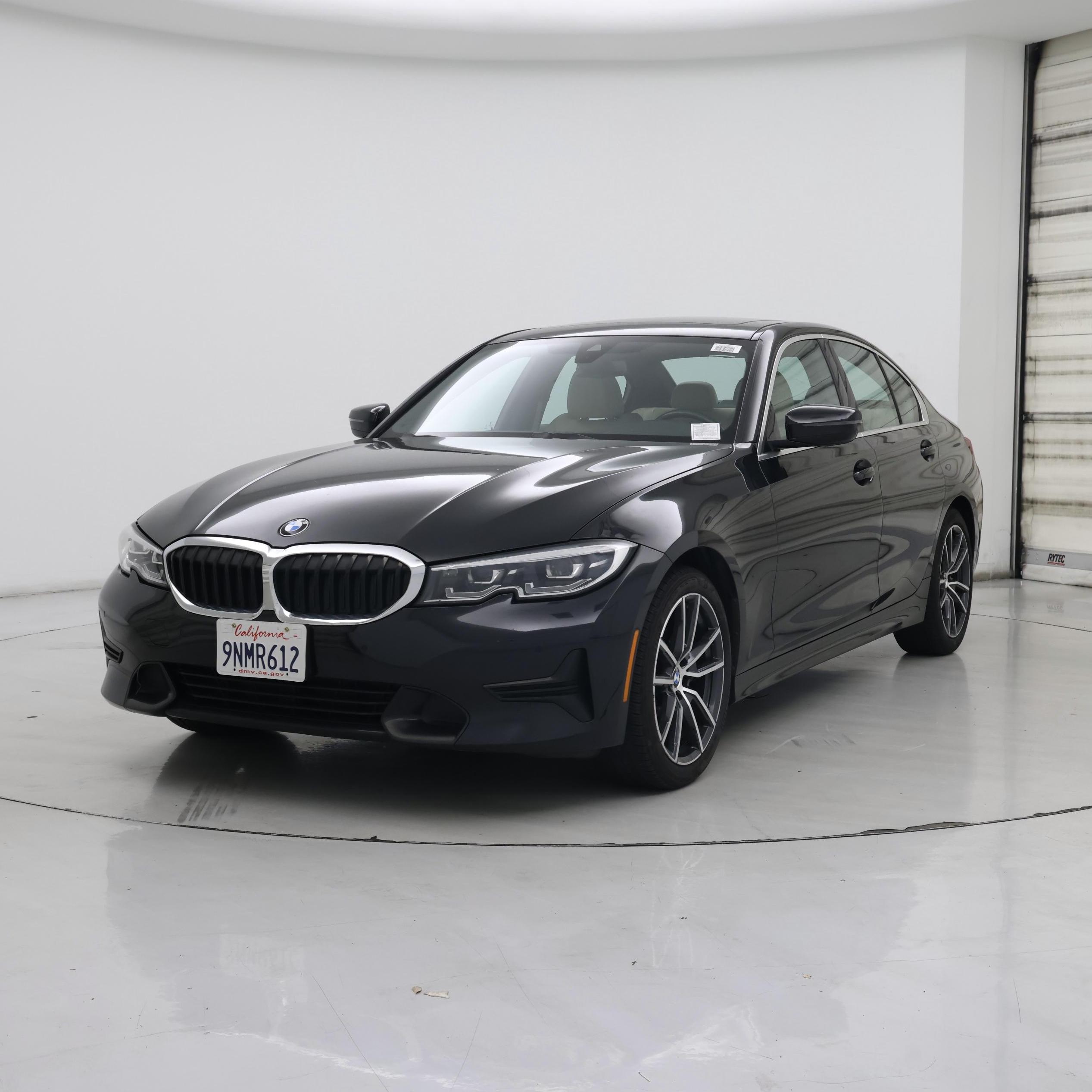Thumbnail: 2022 BMW 3 Series - 4