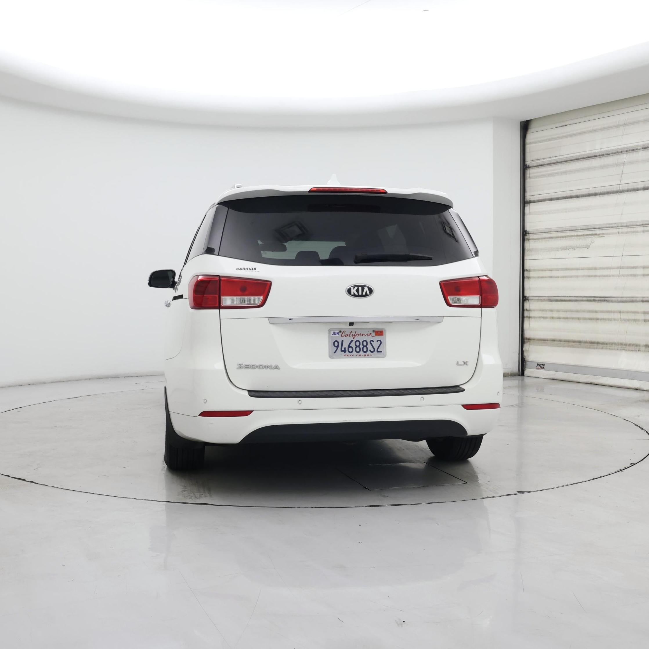 Thumbnail: 2017 Kia Sedona - 6
