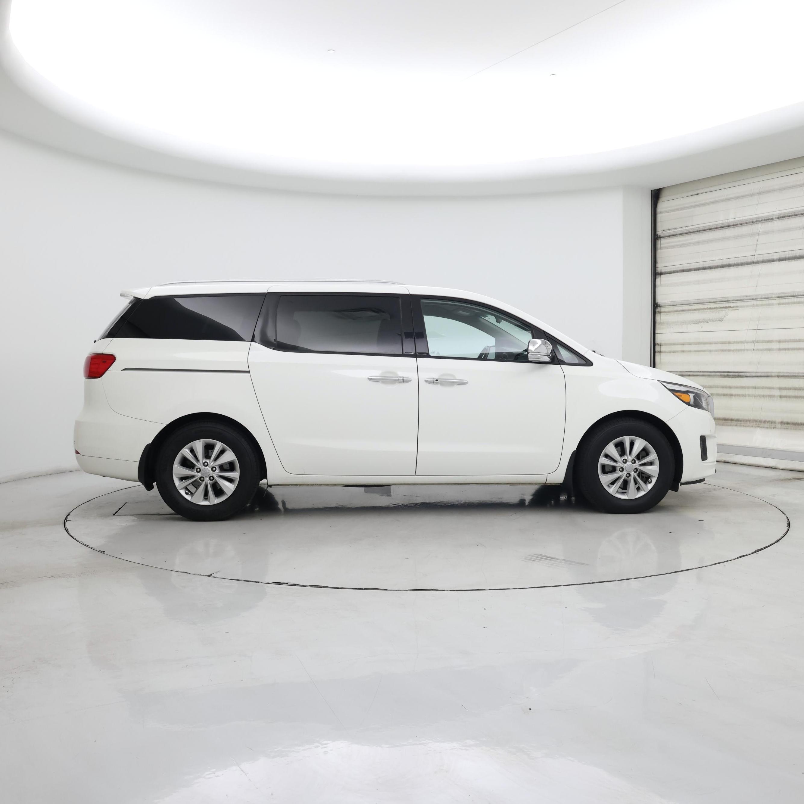 Thumbnail: 2017 Kia Sedona - 7