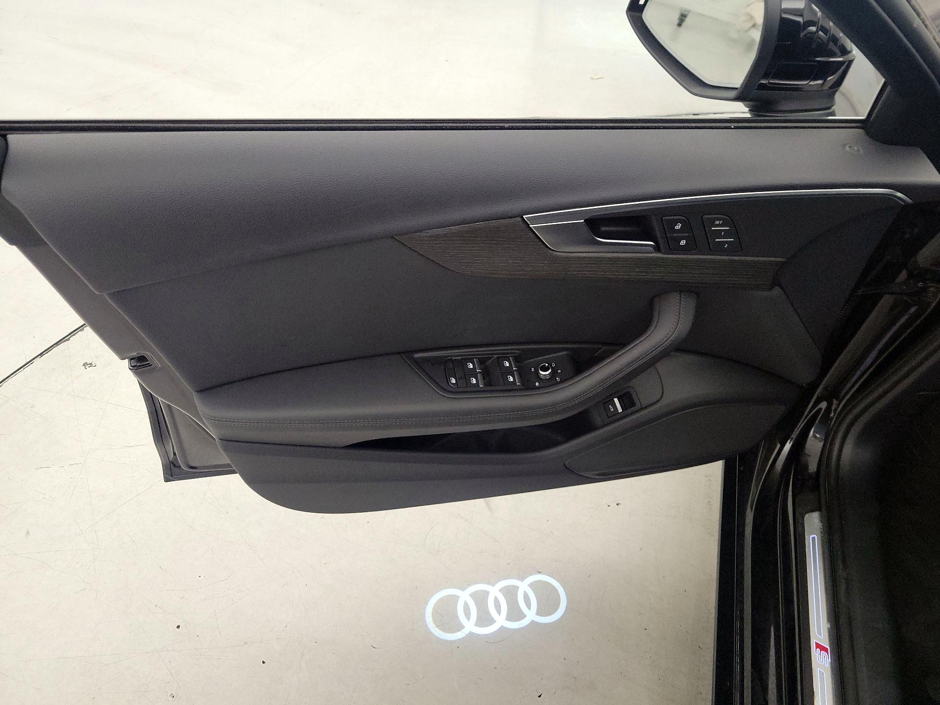 Thumbnail: 2019 Audi A4 - 12