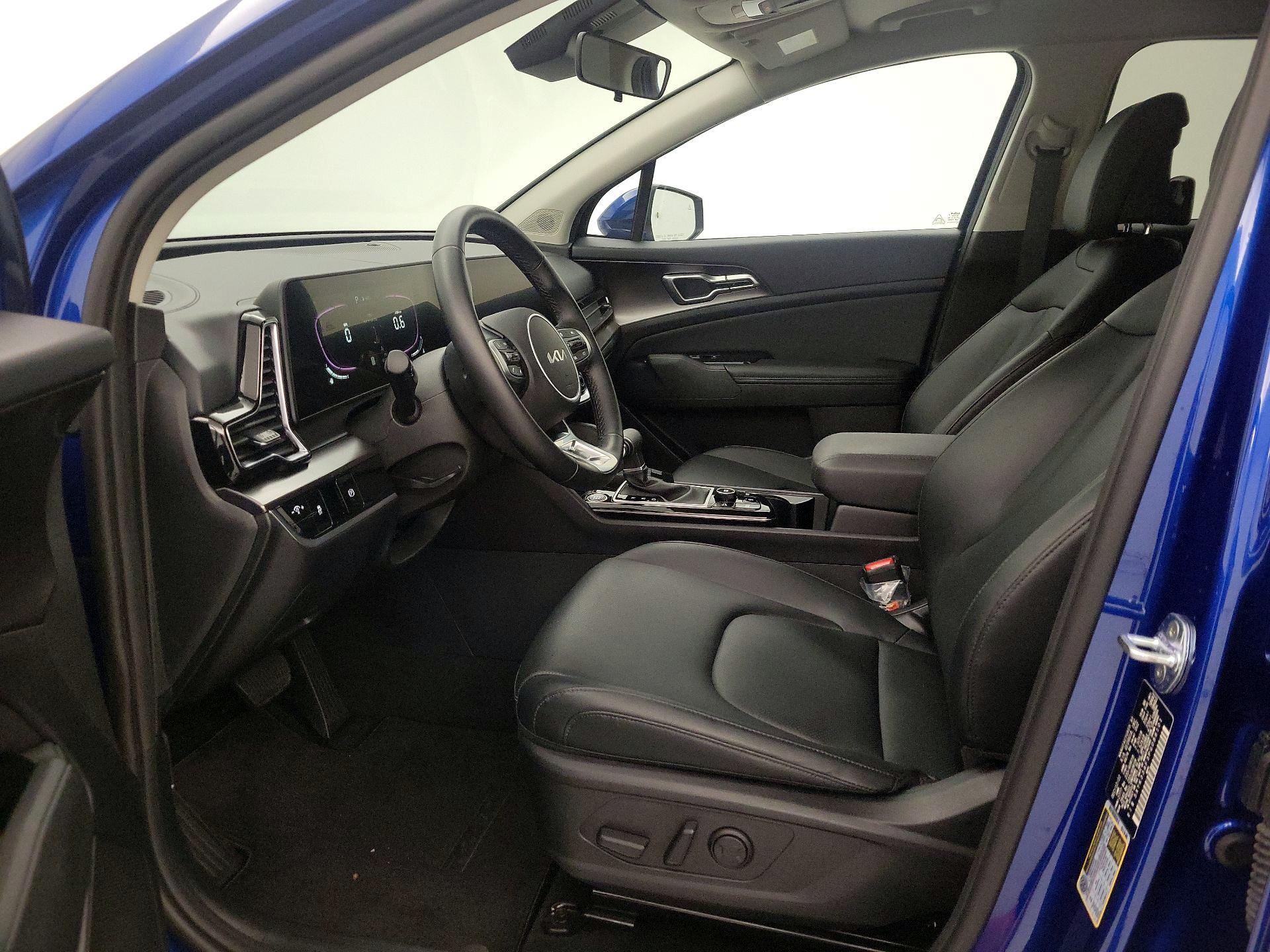 Thumbnail: 2023 Kia Sportage - 11