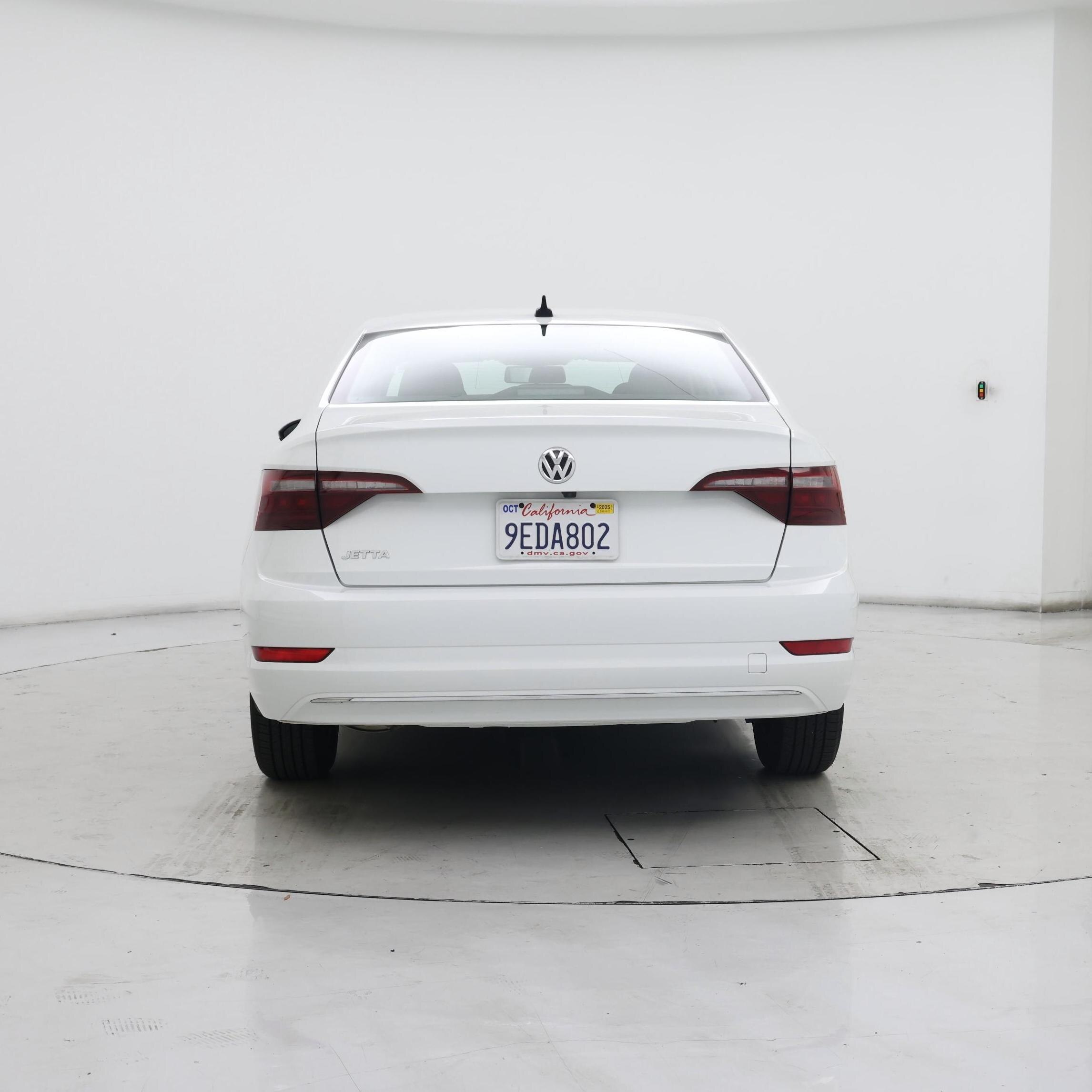 Thumbnail: 2021 Volkswagen Jetta - 6