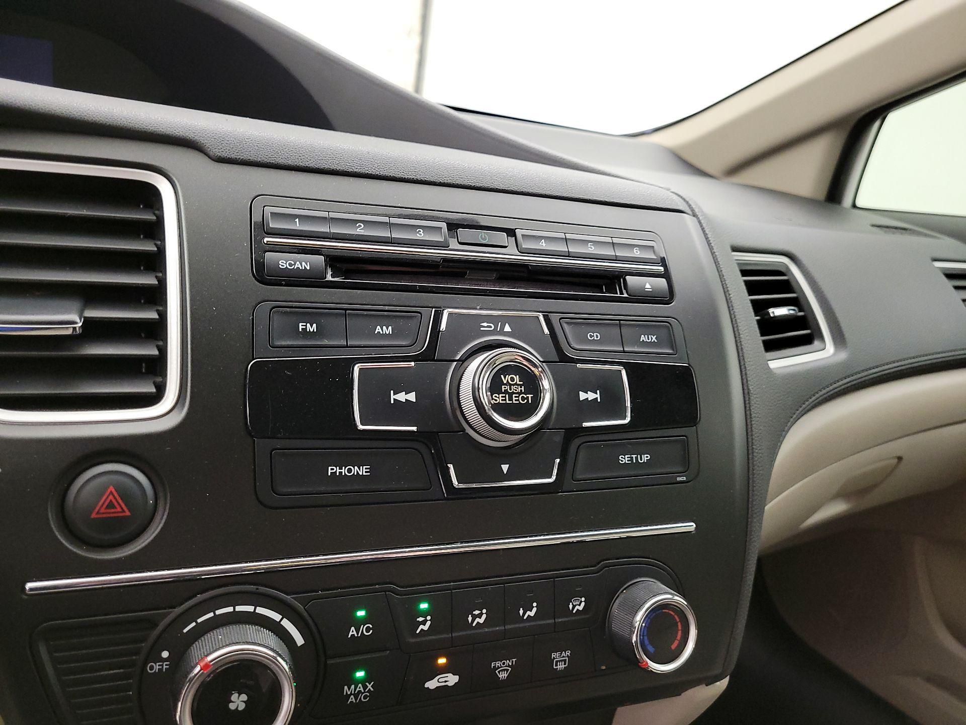 Thumbnail: 2015 Honda Civic - 14