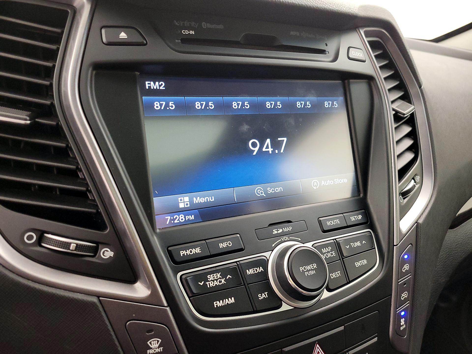 Thumbnail: 2014 Hyundai Santa Fe - 14