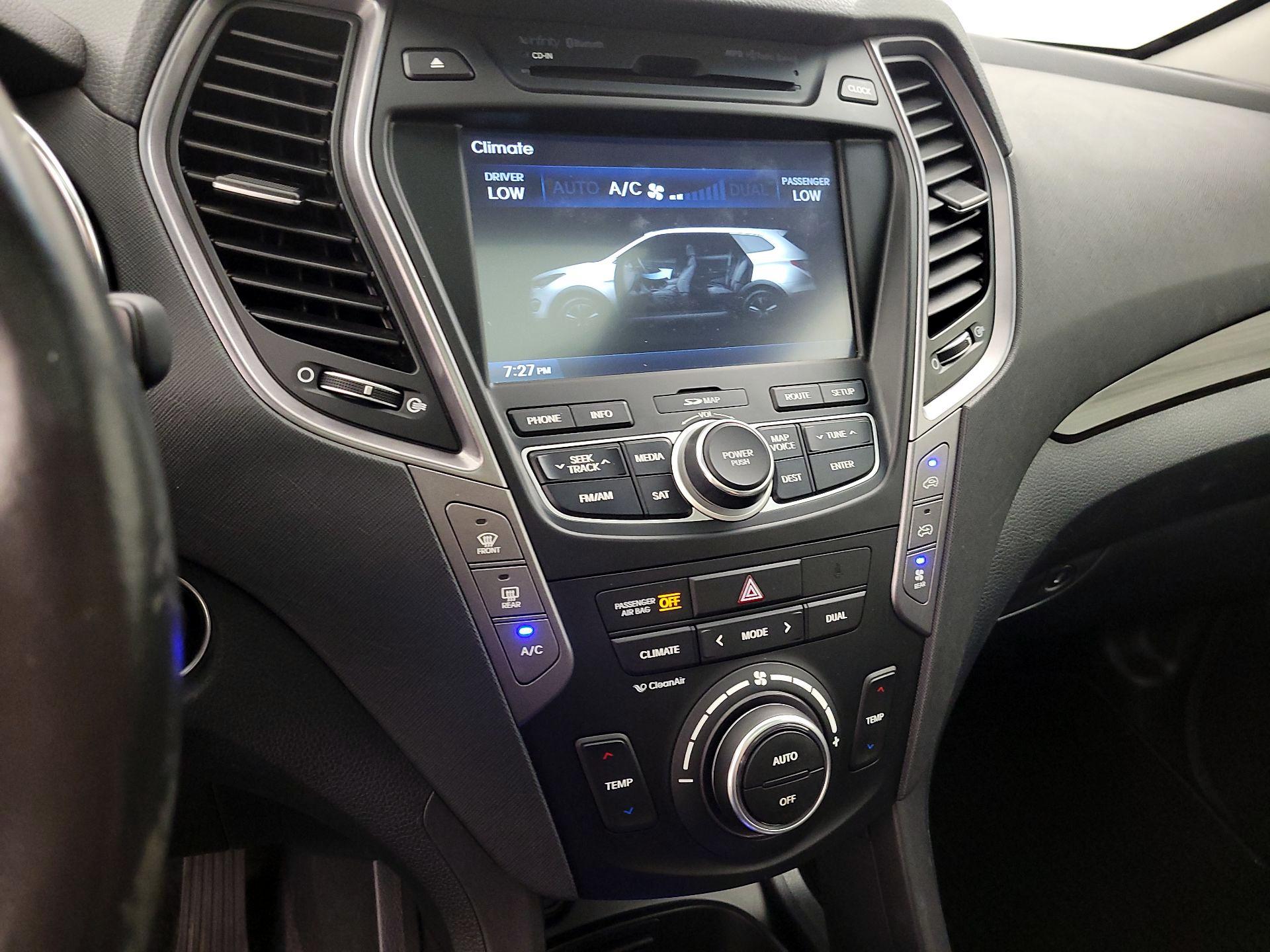 Thumbnail: 2014 Hyundai Santa Fe - 15