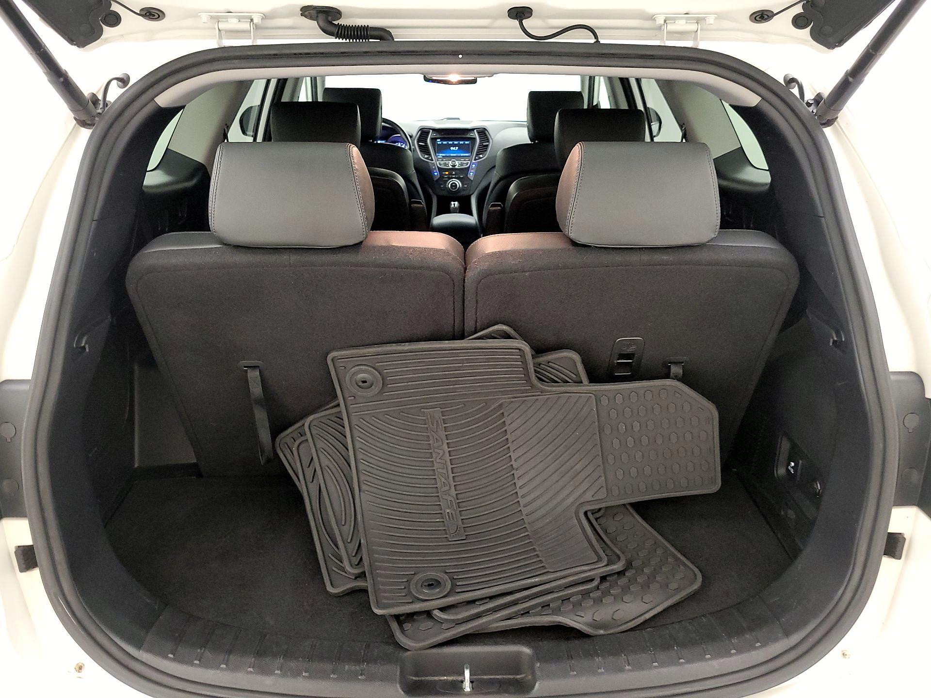 Thumbnail: 2014 Hyundai Santa Fe - 18