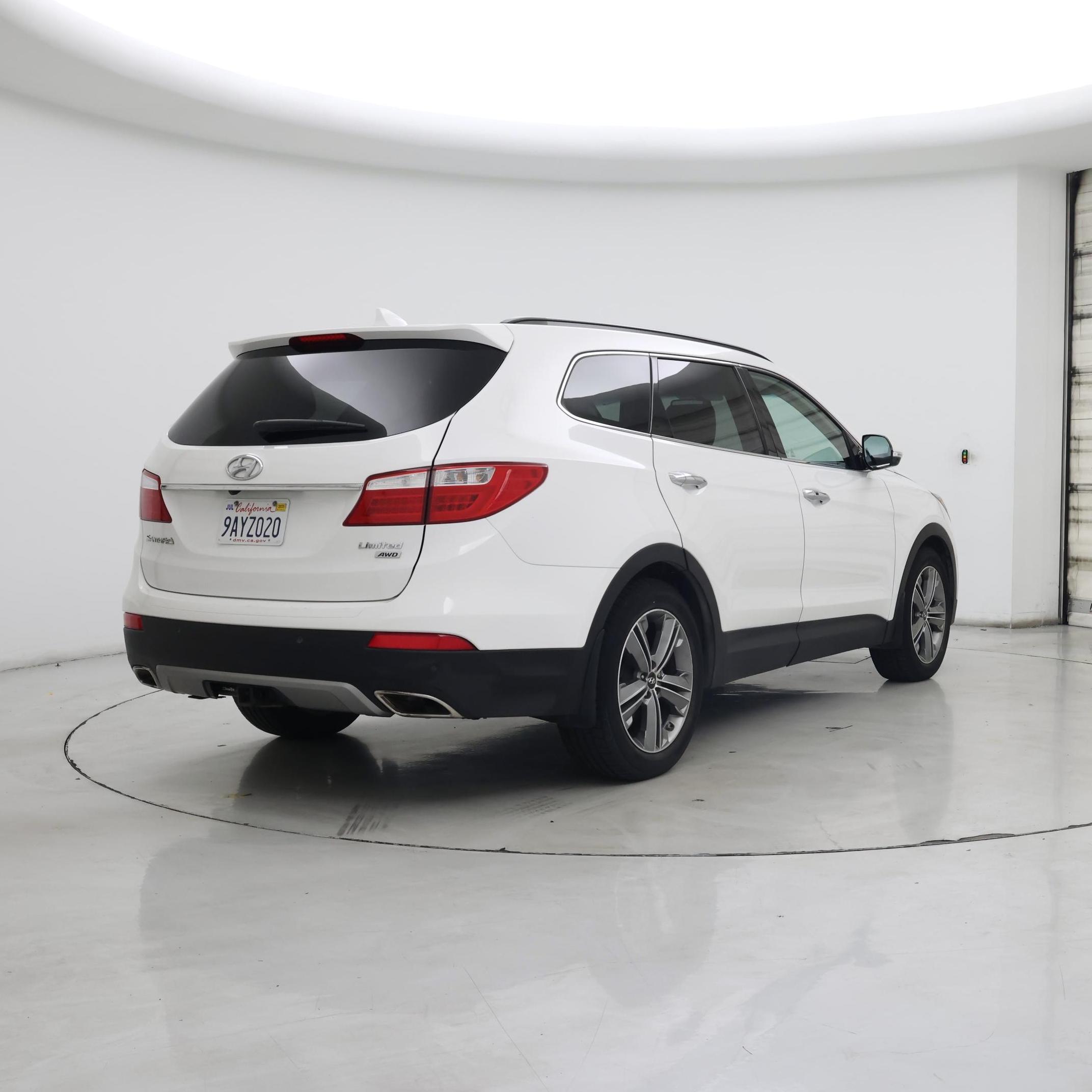 Thumbnail: 2014 Hyundai Santa Fe - 8