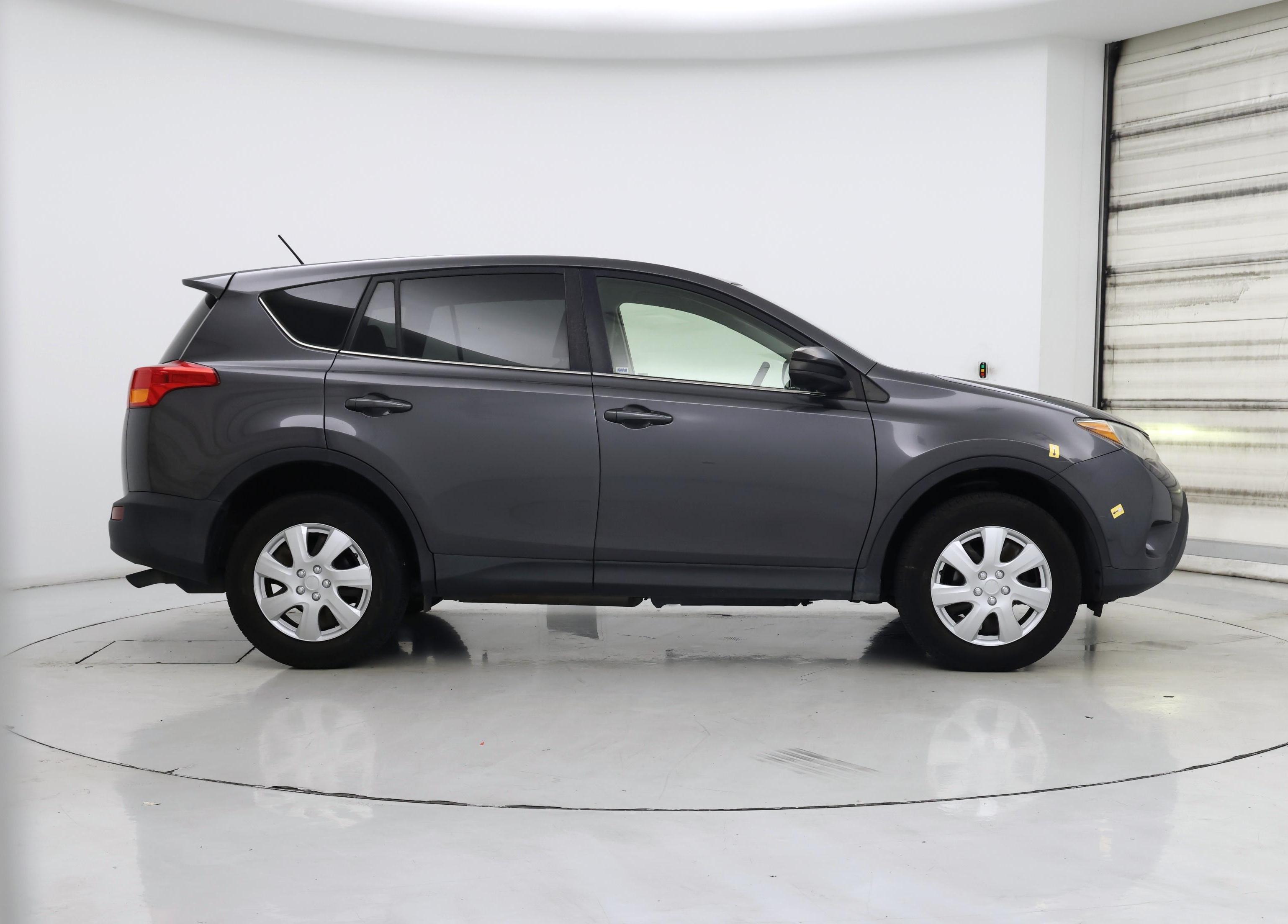 Thumbnail: 2015 Toyota RAV4 - 7