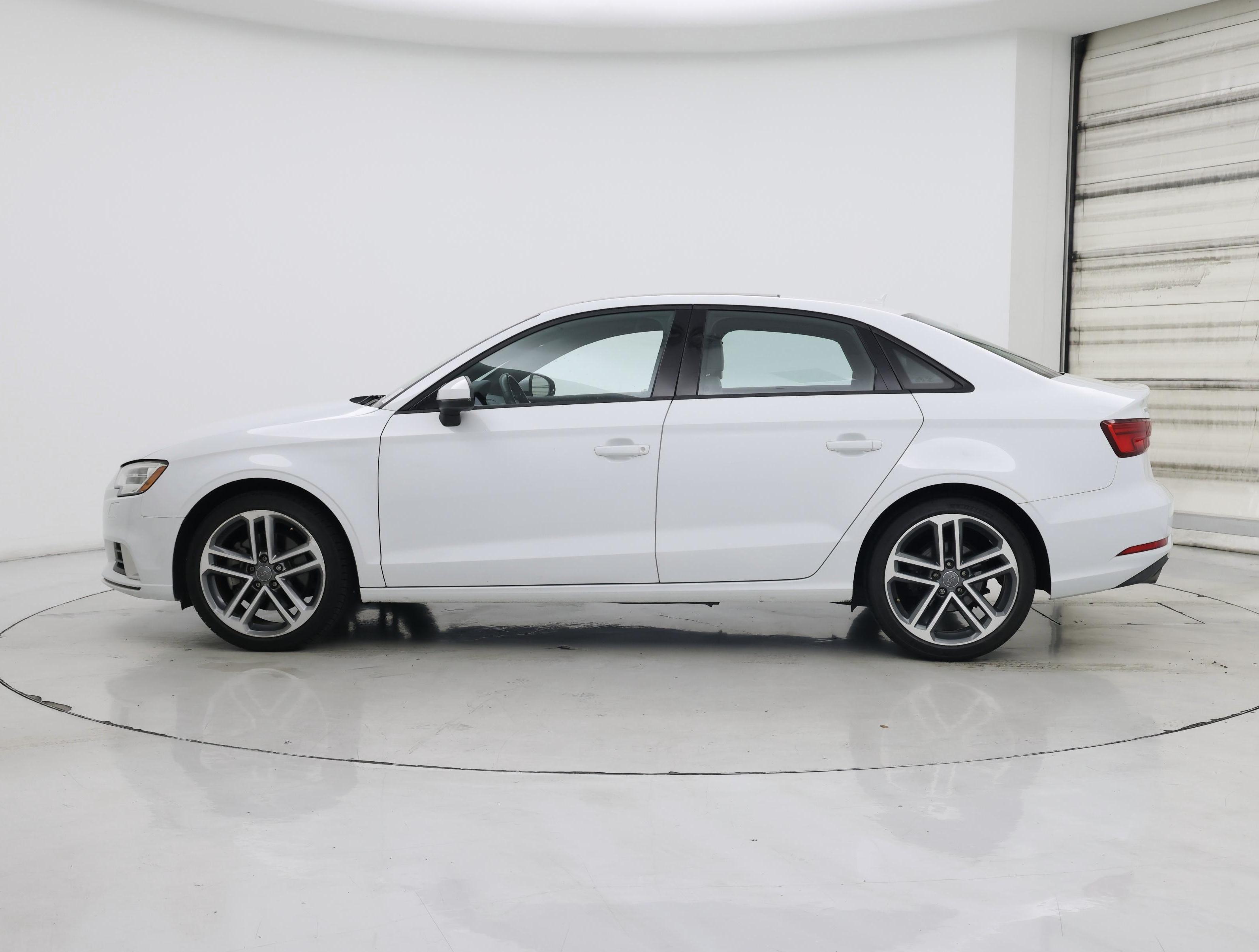 Thumbnail: 2017 Audi A3 - 3