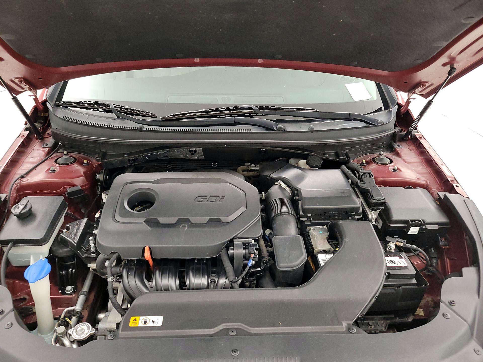 Thumbnail: 2016 Hyundai Sonata - 18