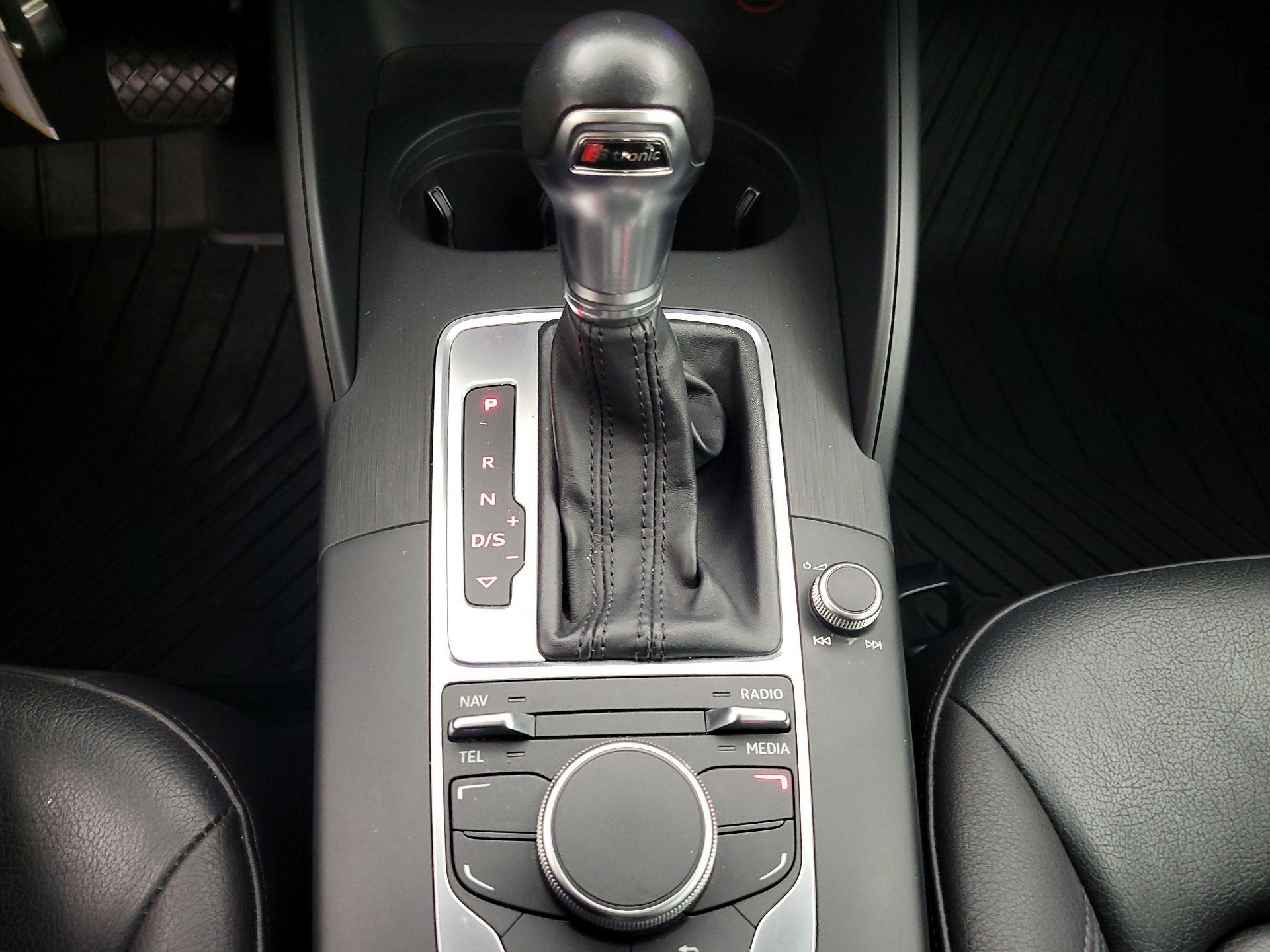Thumbnail: 2015 Audi A3 - 18