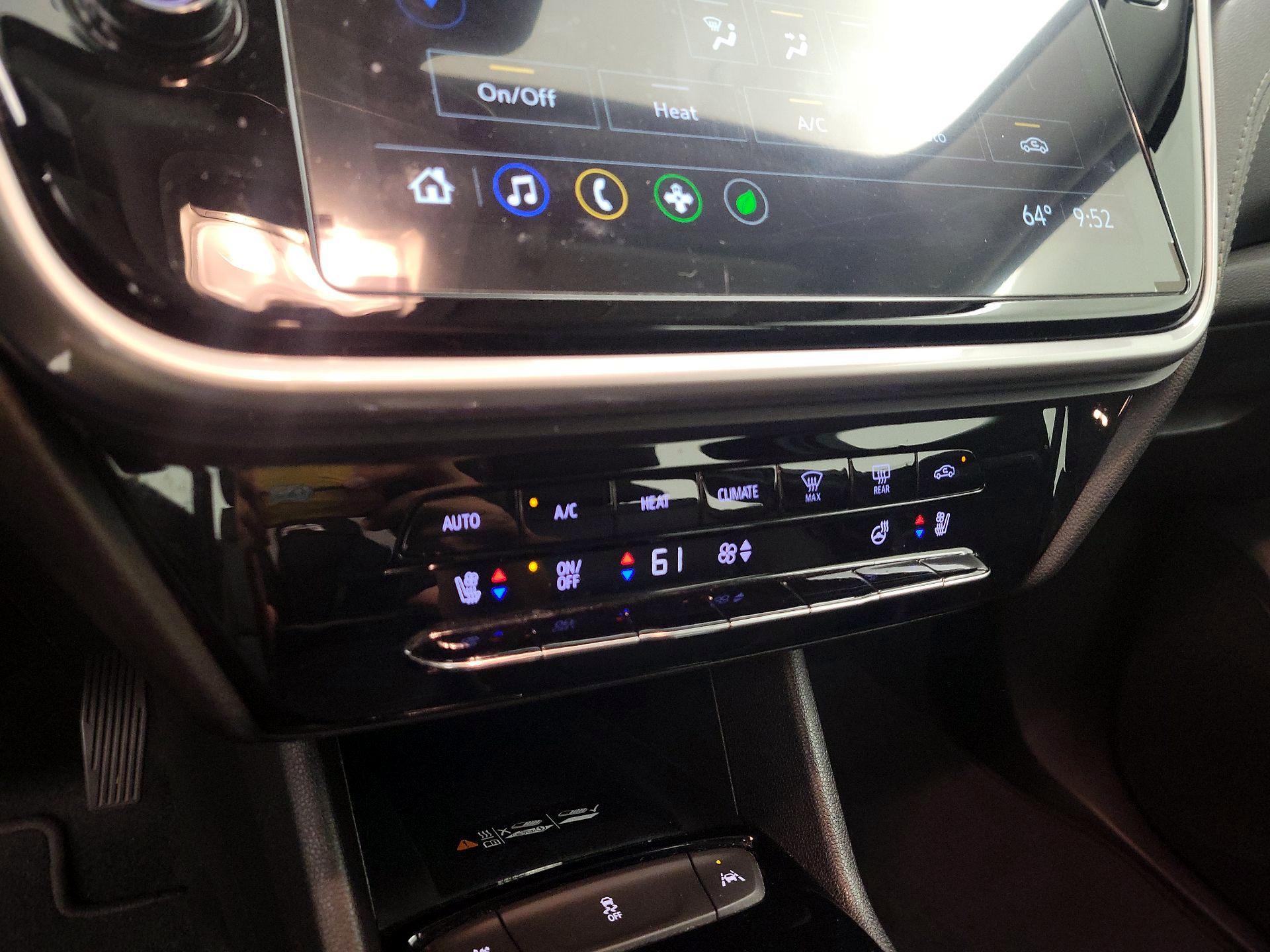 Thumbnail: 2023 Chevrolet Bolt EUV - 16