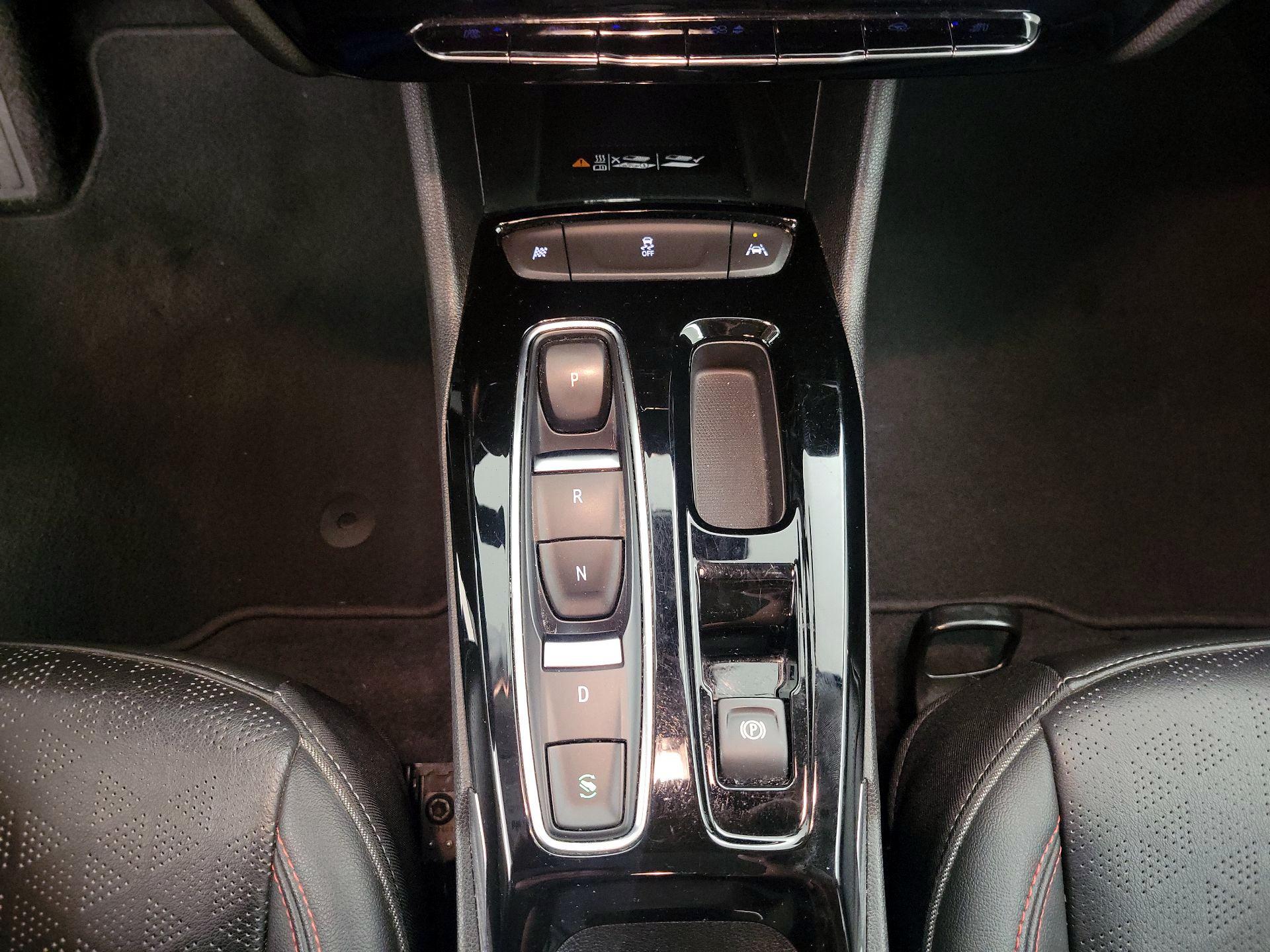 Thumbnail: 2023 Chevrolet Bolt EUV - 17
