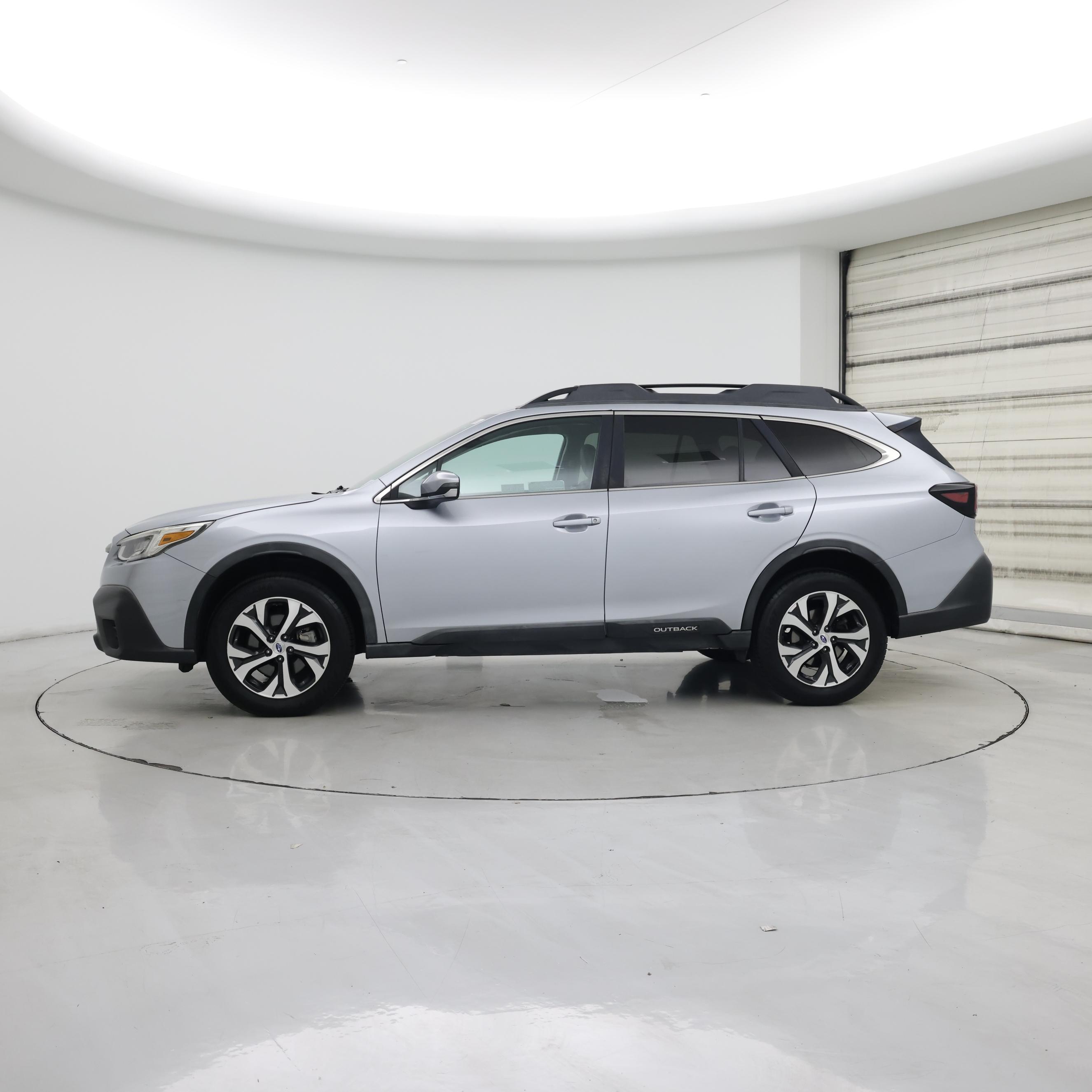 Thumbnail: 2020 Subaru Outback - 3