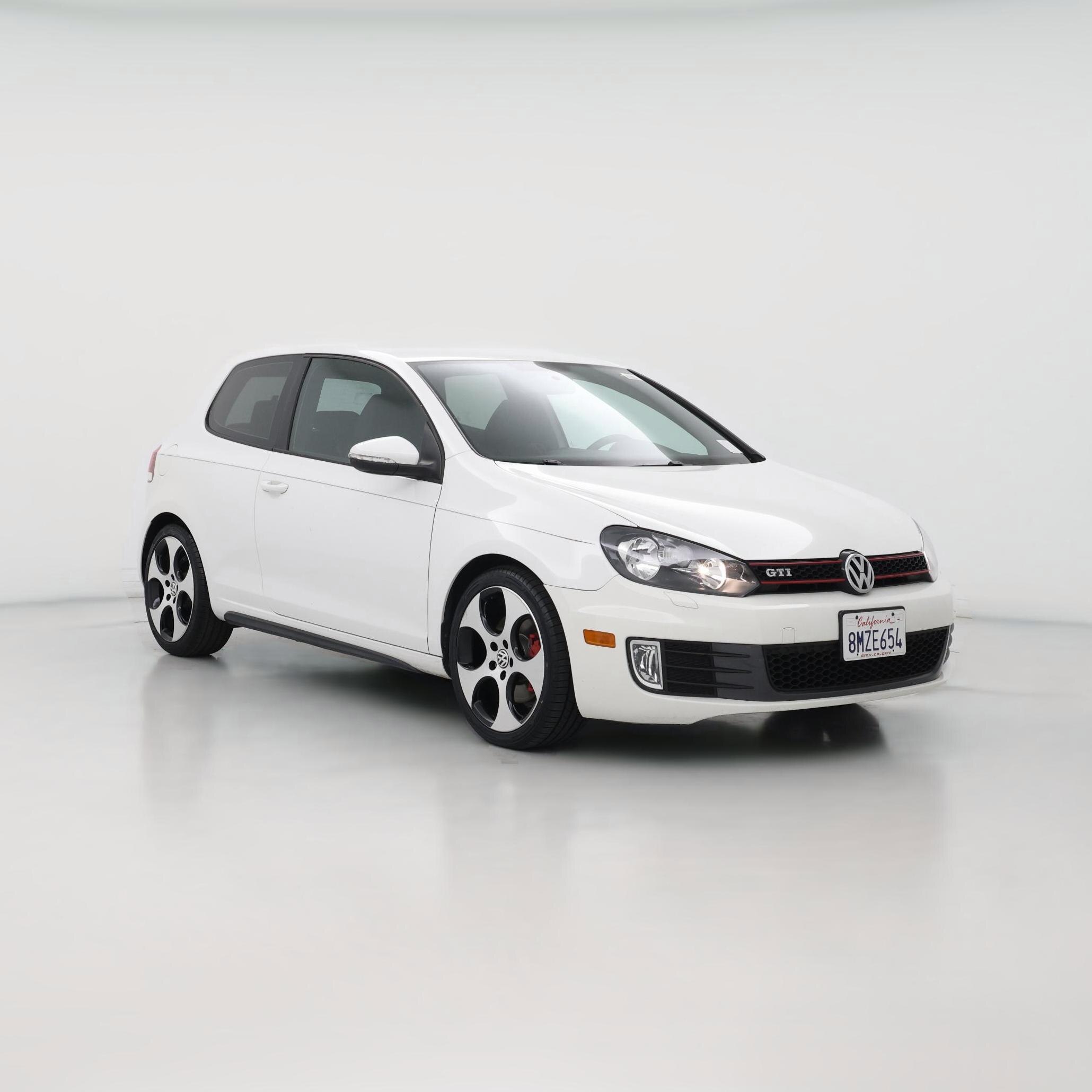 Thumbnail: 2013 Volkswagen Golf - 1