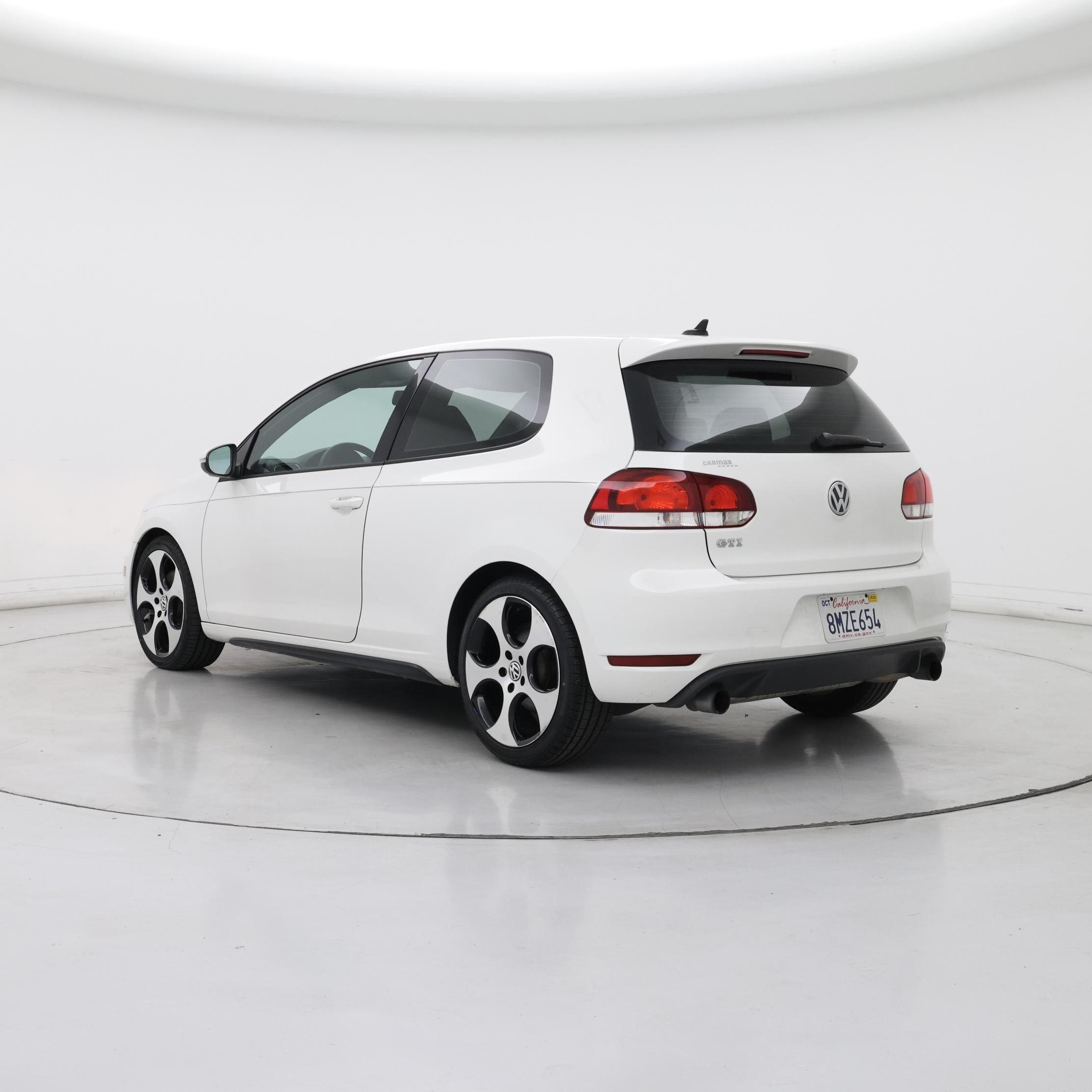 Thumbnail: 2013 Volkswagen Golf - 2