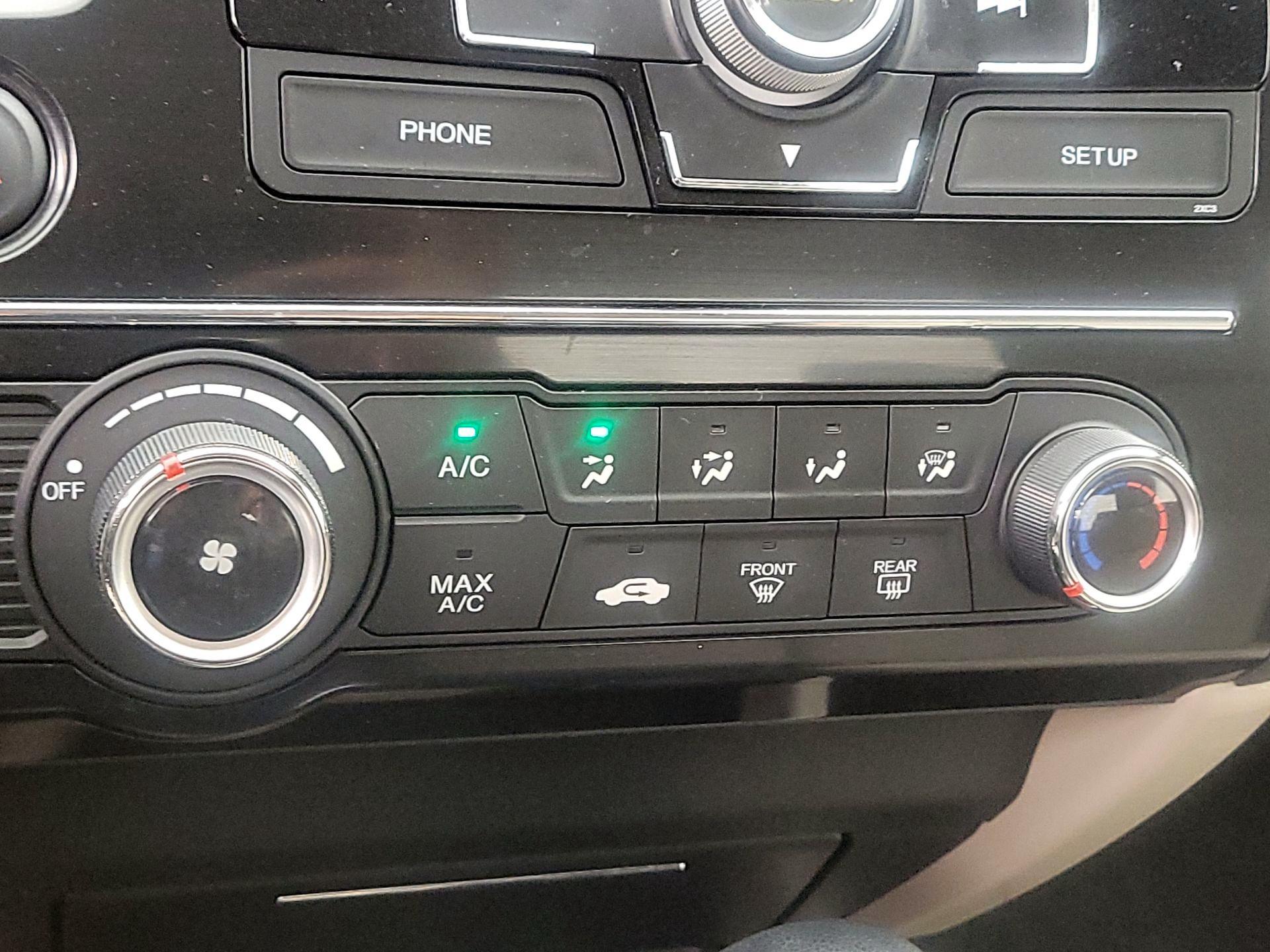 Thumbnail: 2013 Honda Civic - 16