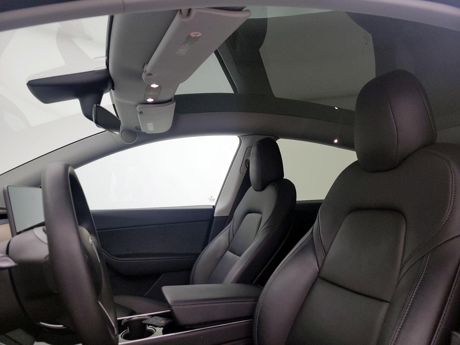 Thumbnail: 2020 Tesla Model Y - 18