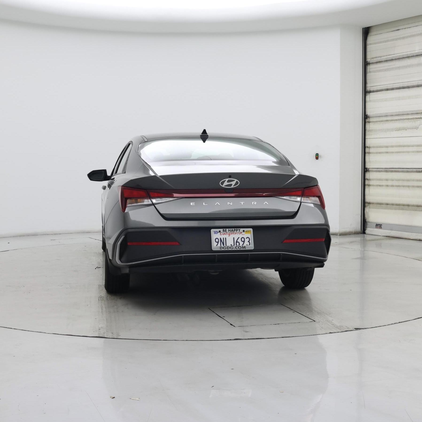 Thumbnail: 2024 Hyundai Elantra - 6
