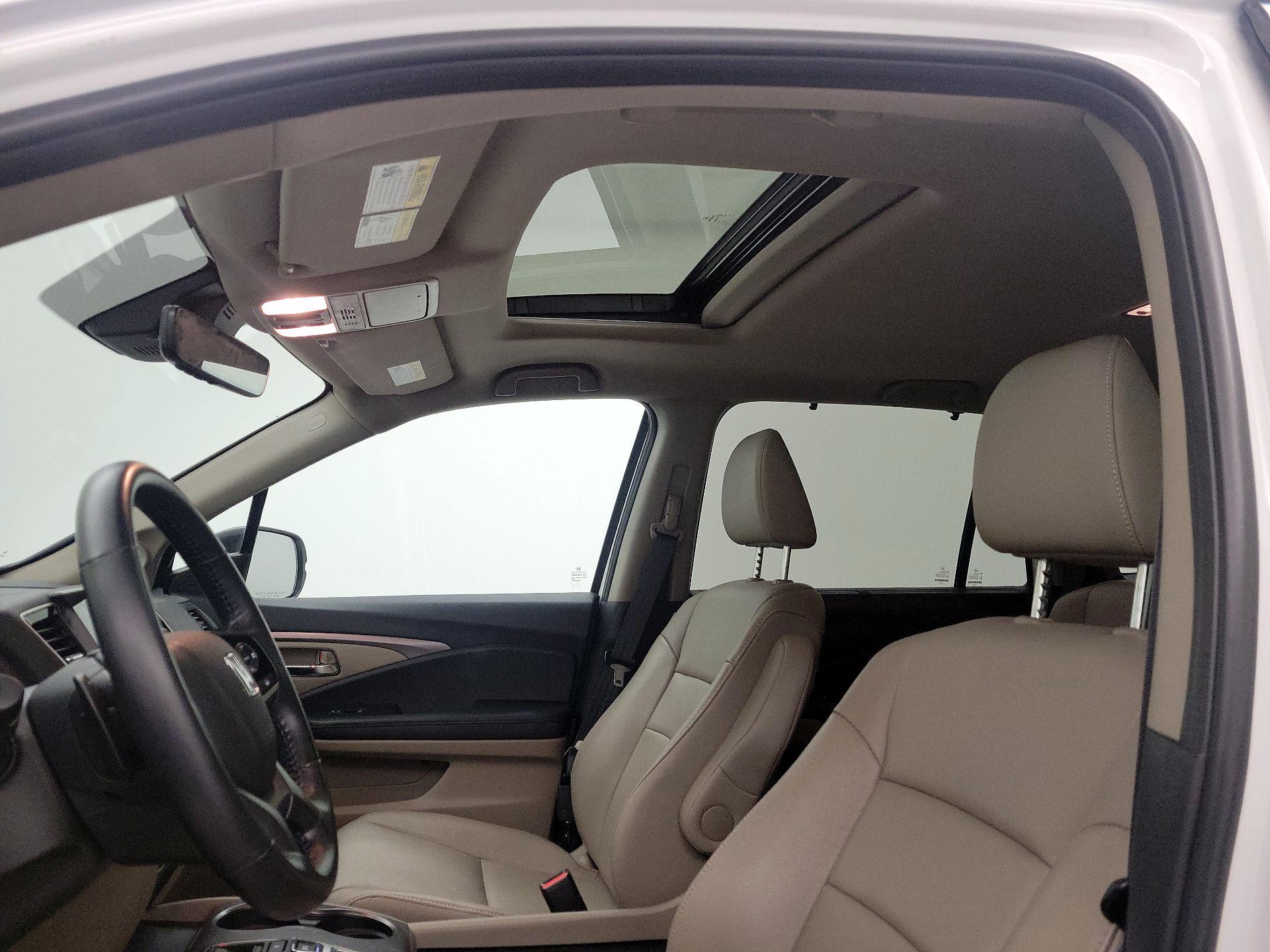 Thumbnail: 2021 Honda Pilot - 19