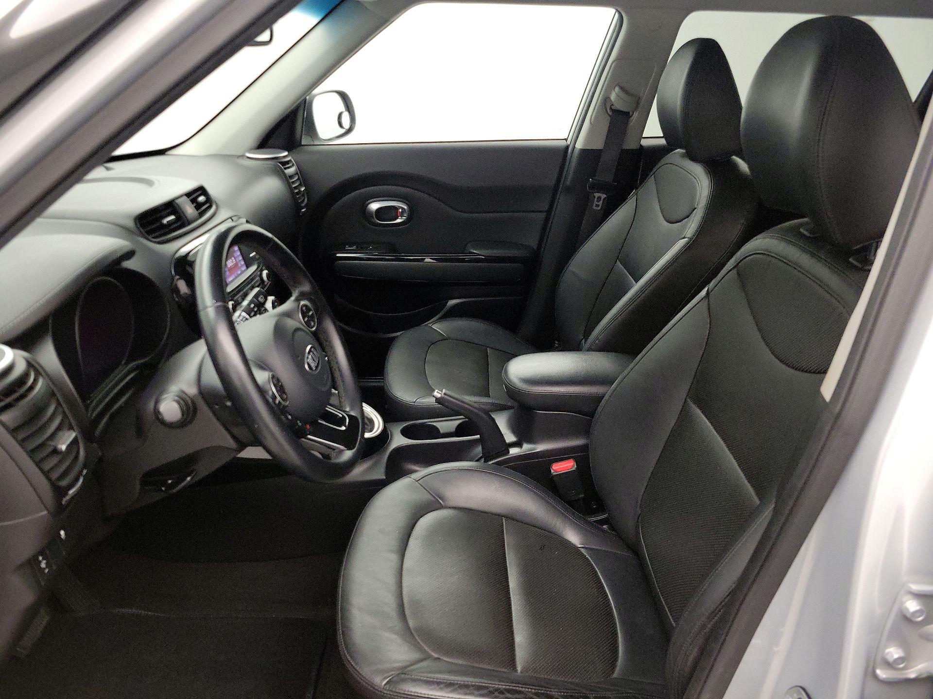 Thumbnail: 2016 Kia Soul - 11