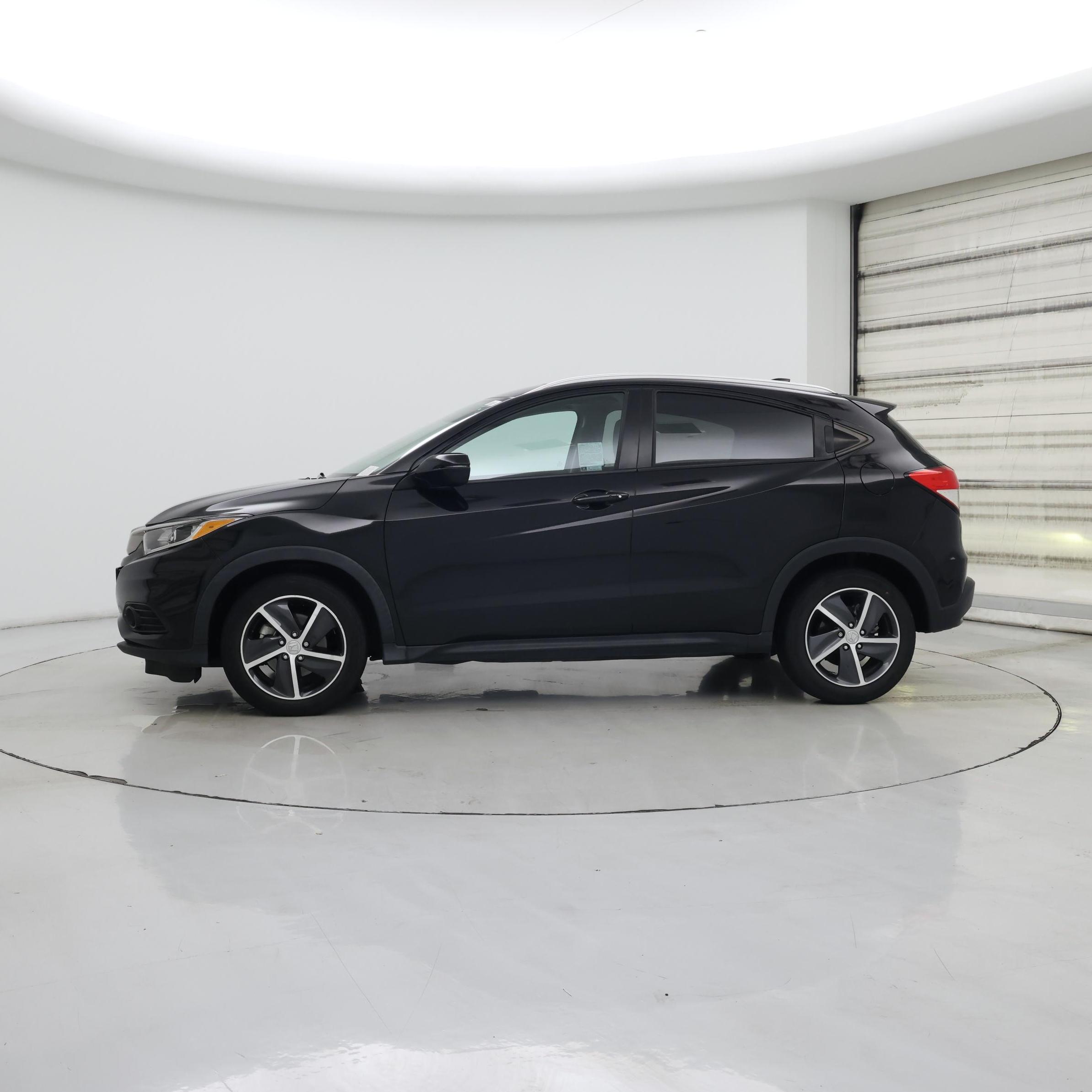 Thumbnail: 2021 Honda HR-V - 3