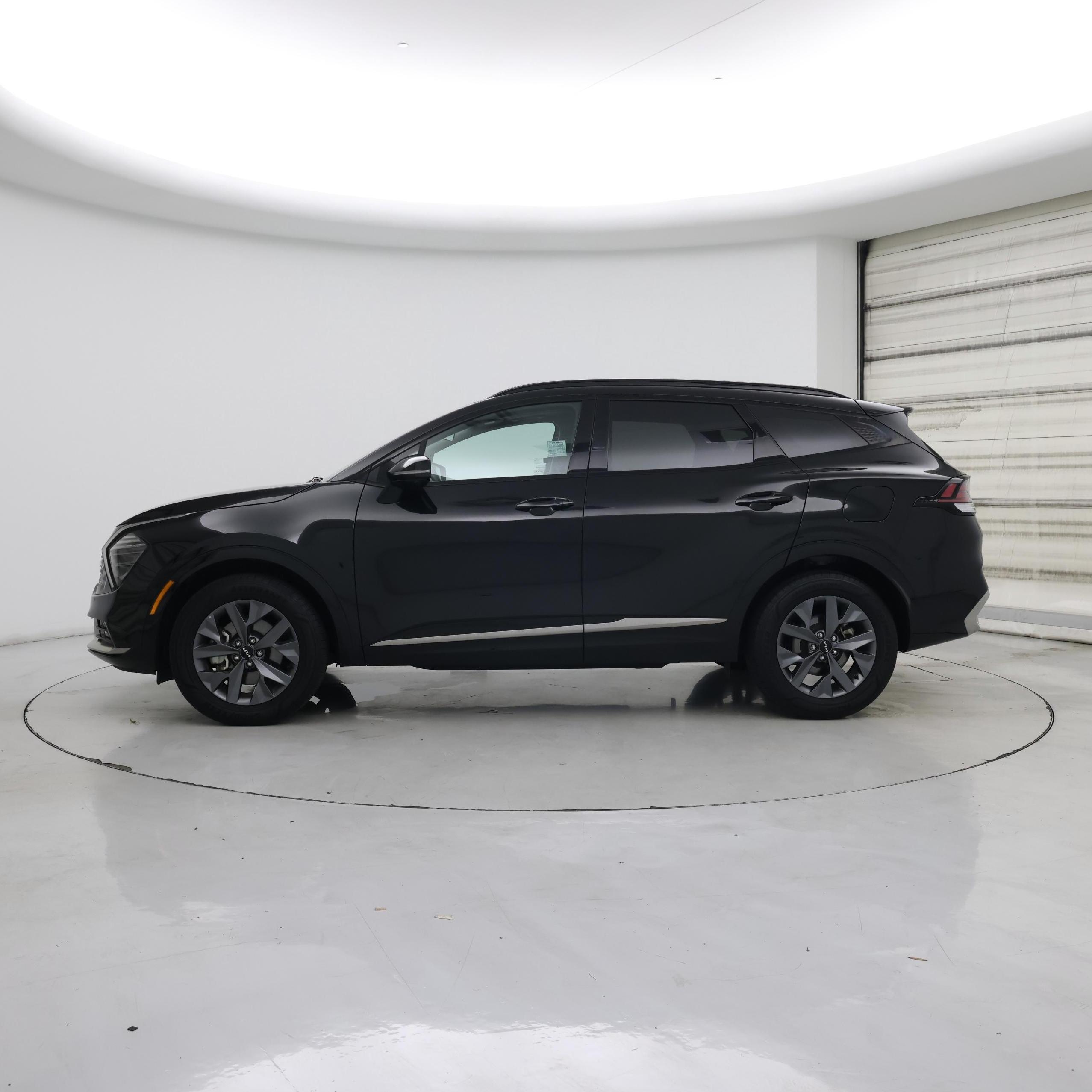 Thumbnail: 2023 Kia Sportage - 3