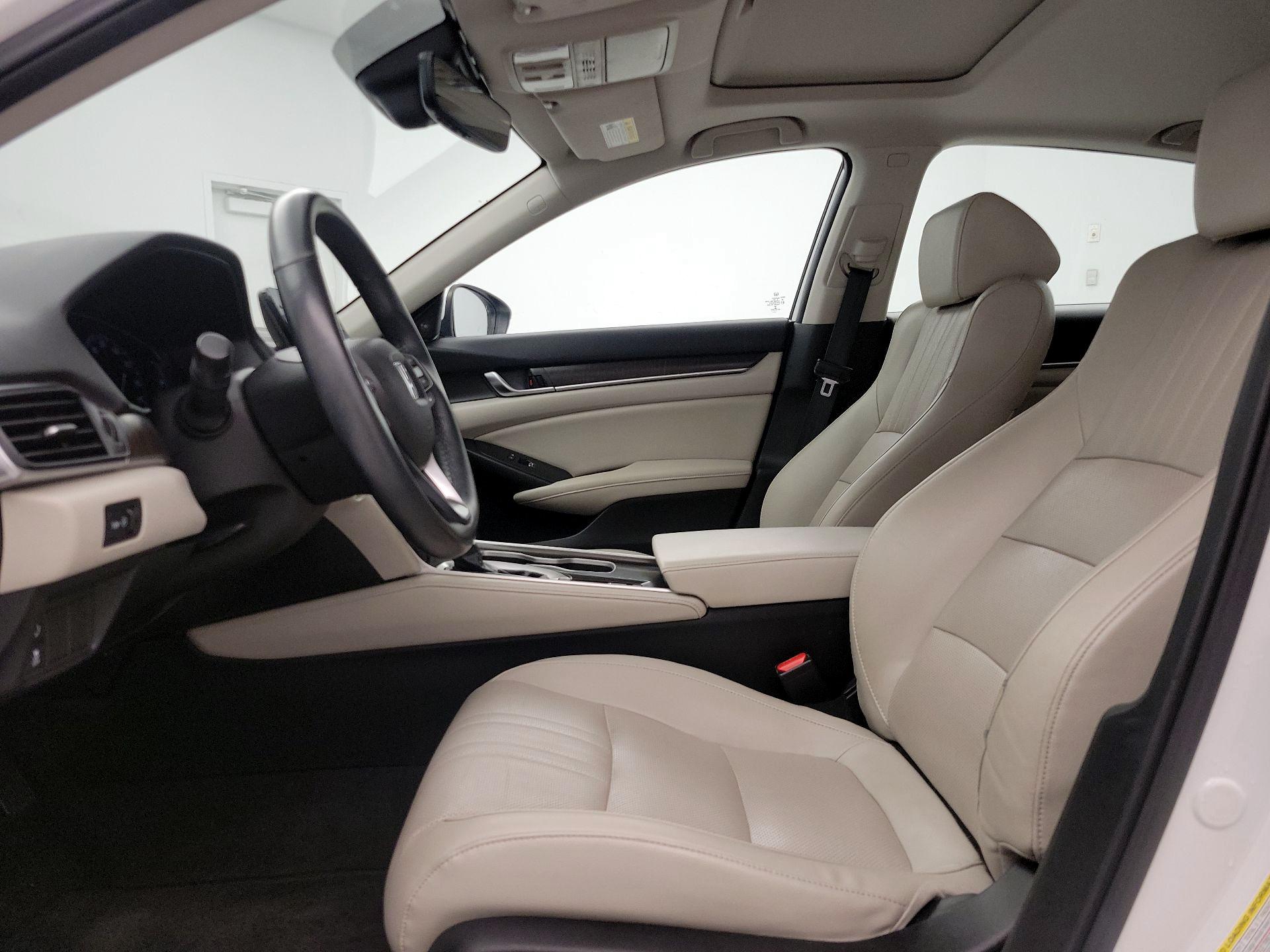 Thumbnail: 2018 Honda Accord - 11