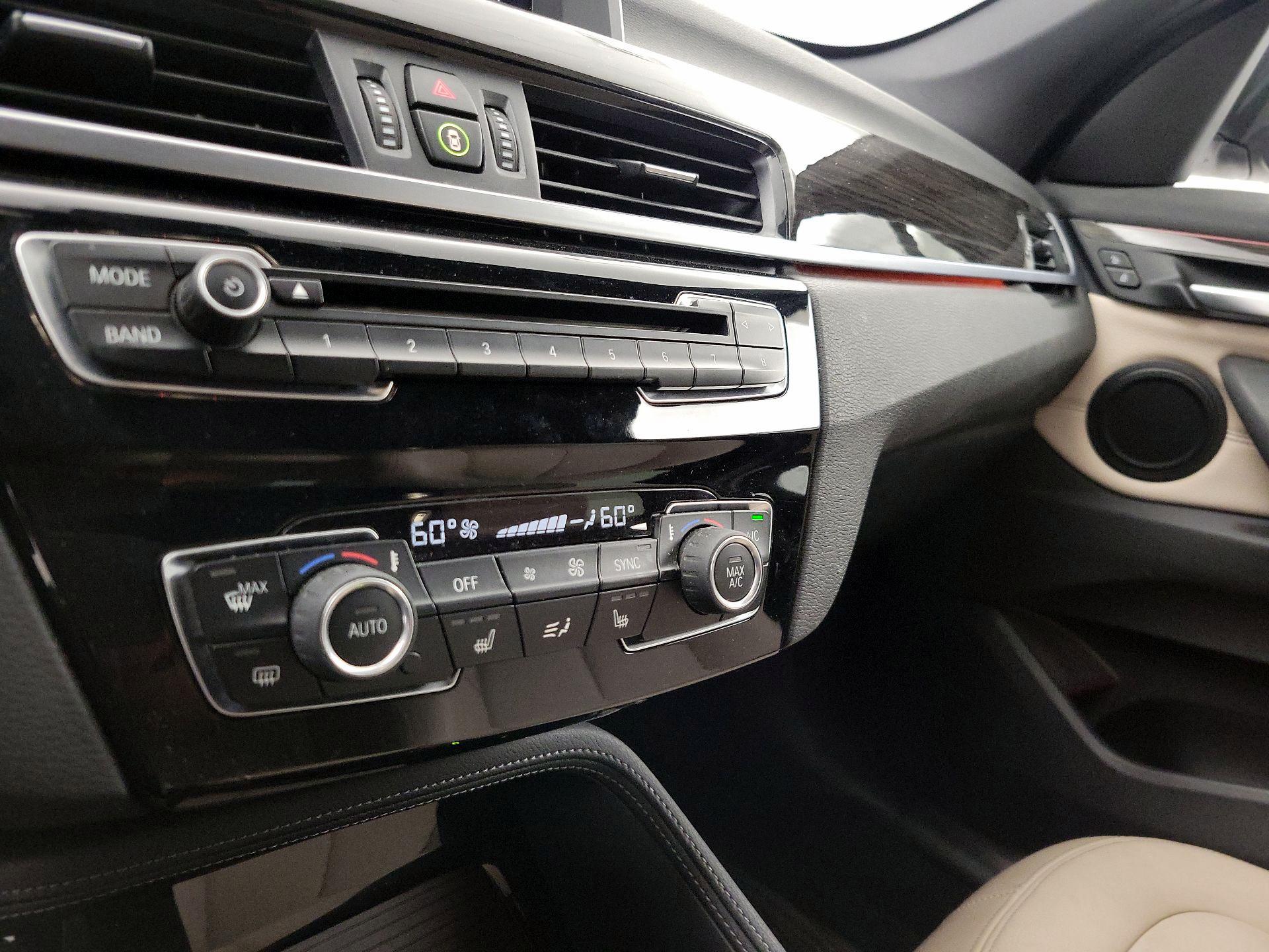 Thumbnail: 2016 BMW X1 - 17