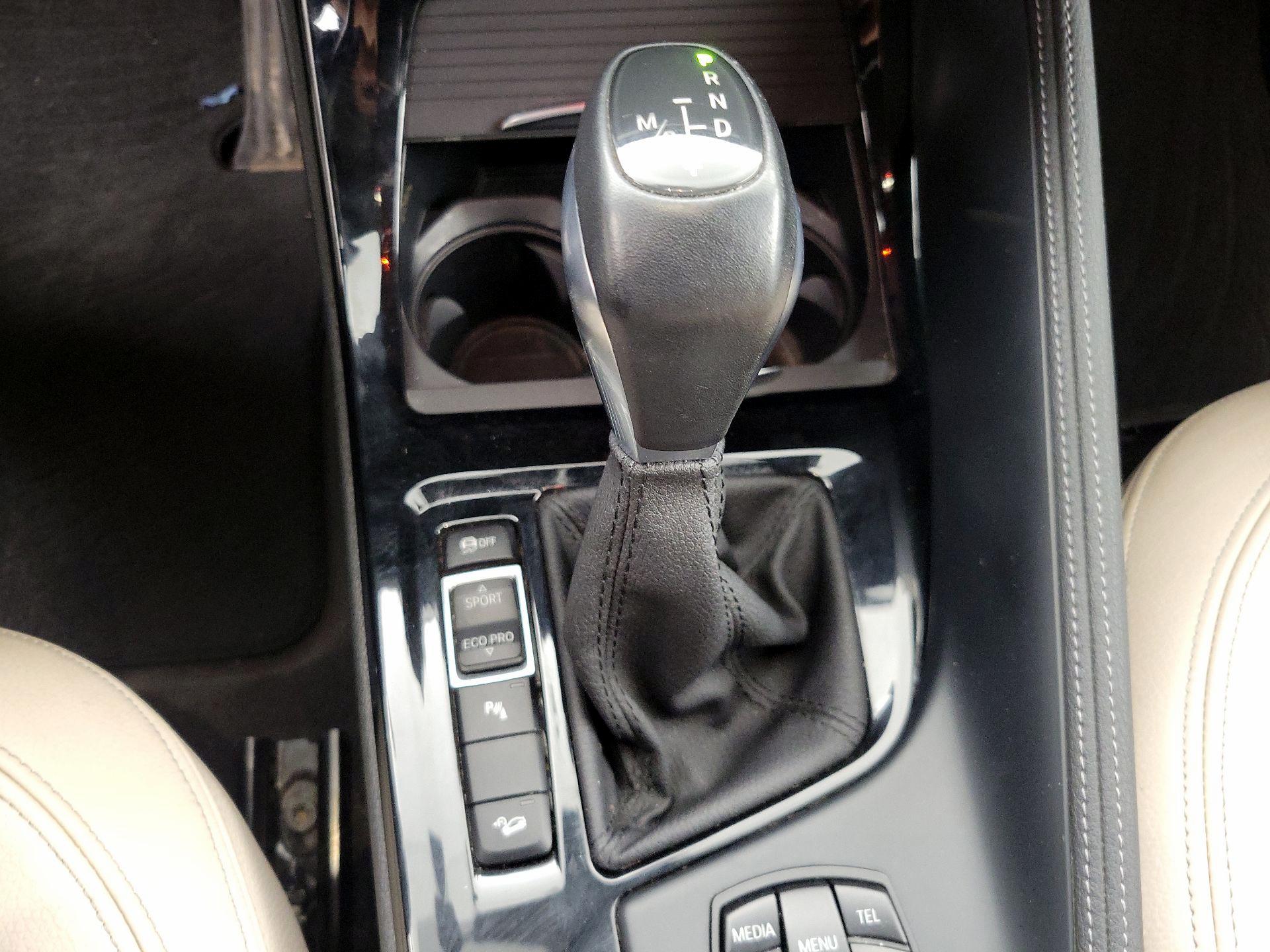 Thumbnail: 2016 BMW X1 - 18