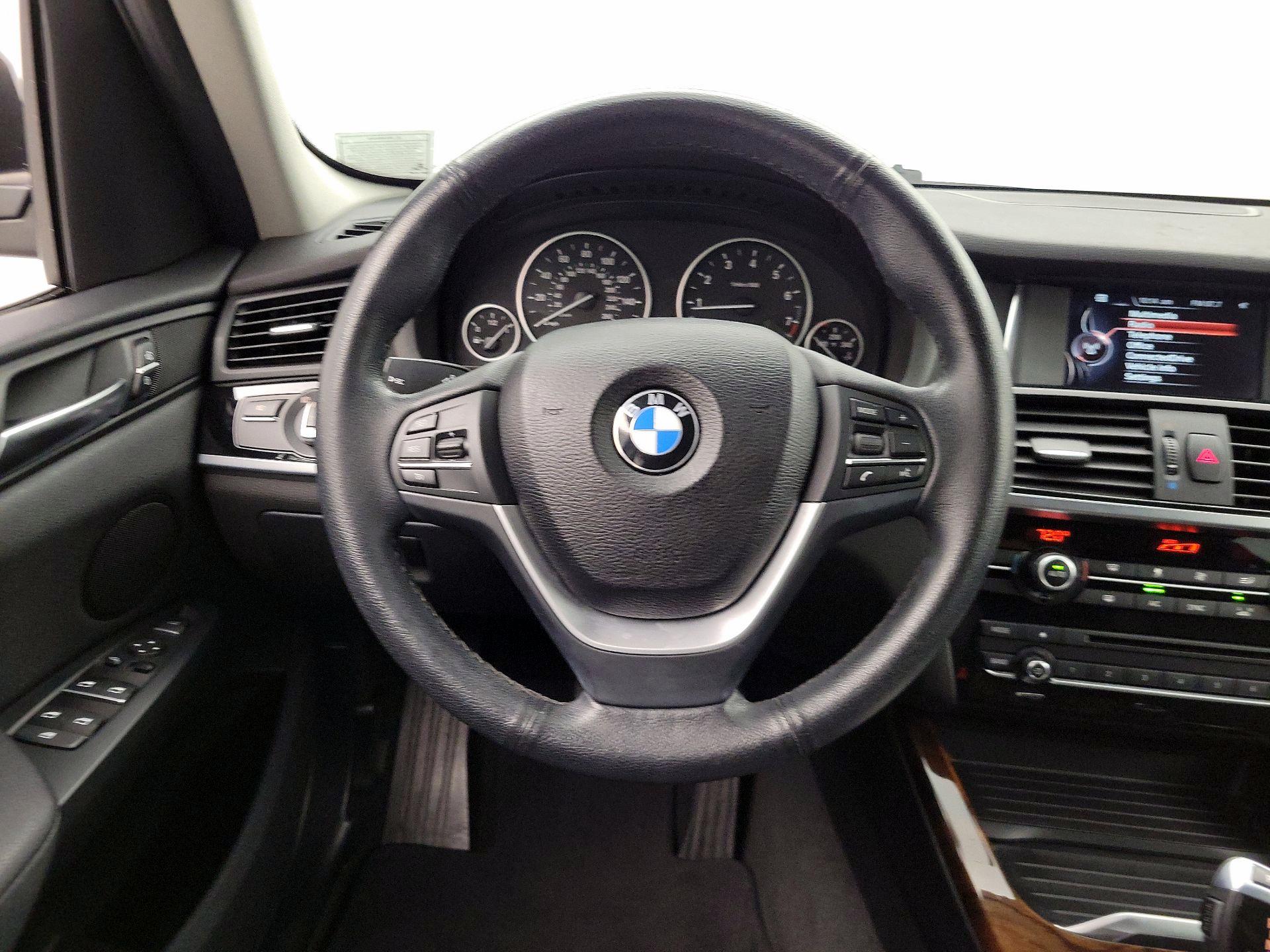 Thumbnail: 2016 BMW X3 - 10