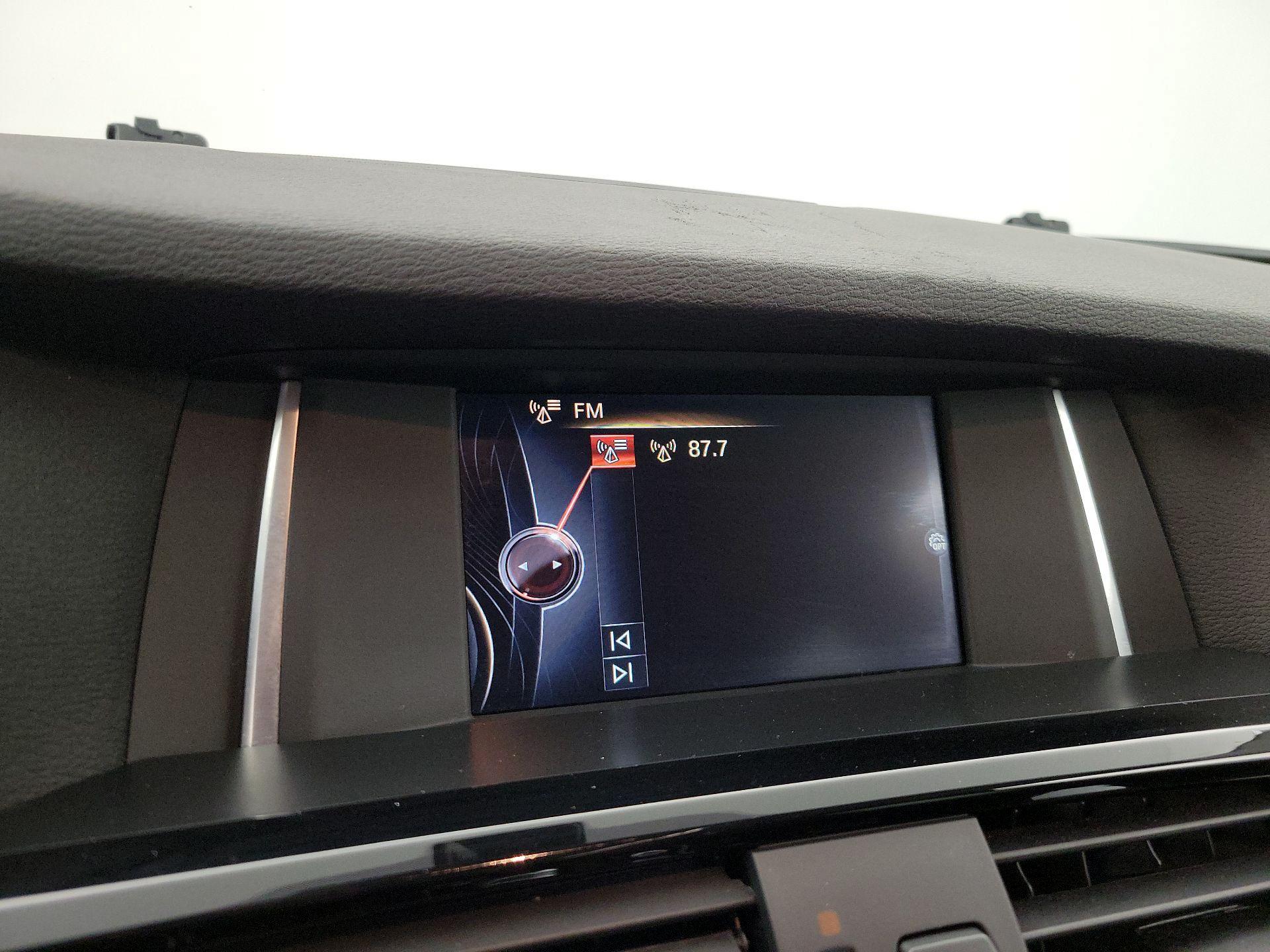 Thumbnail: 2016 BMW X3 - 14