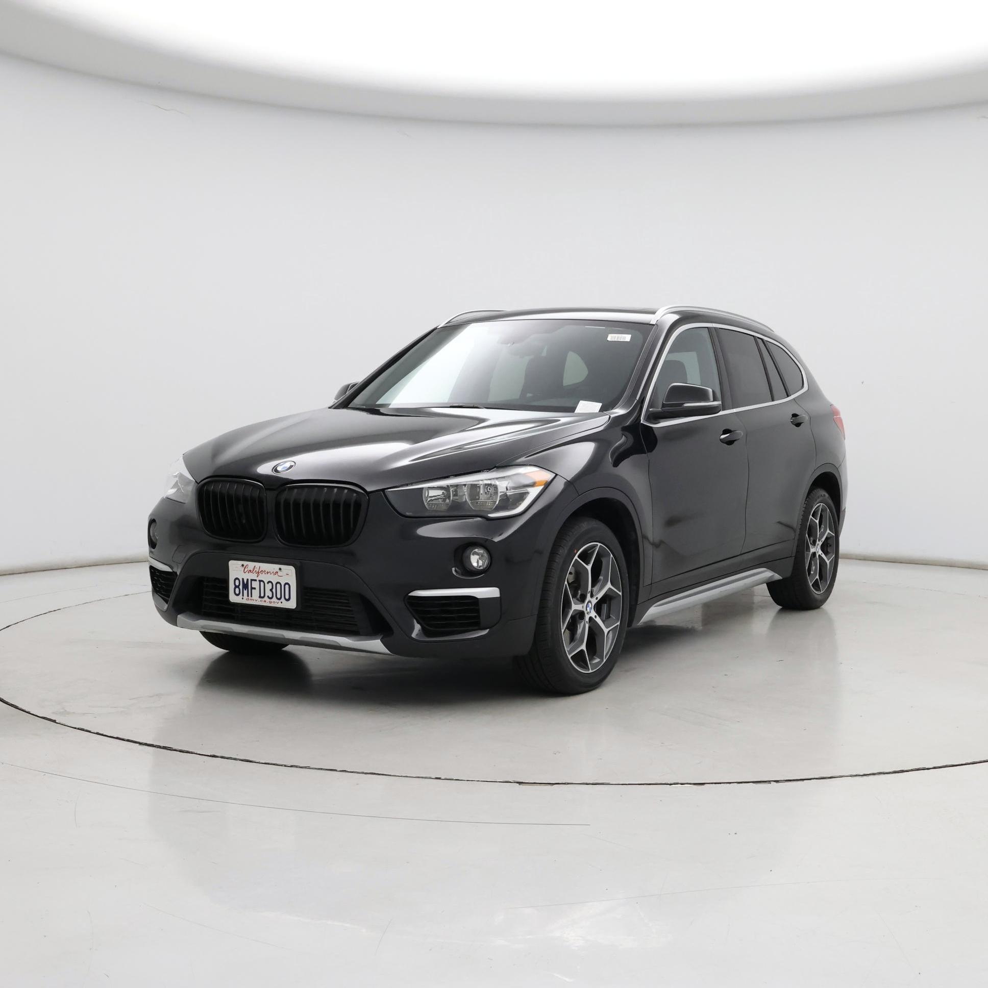 Thumbnail: 2018 BMW X1 - 4