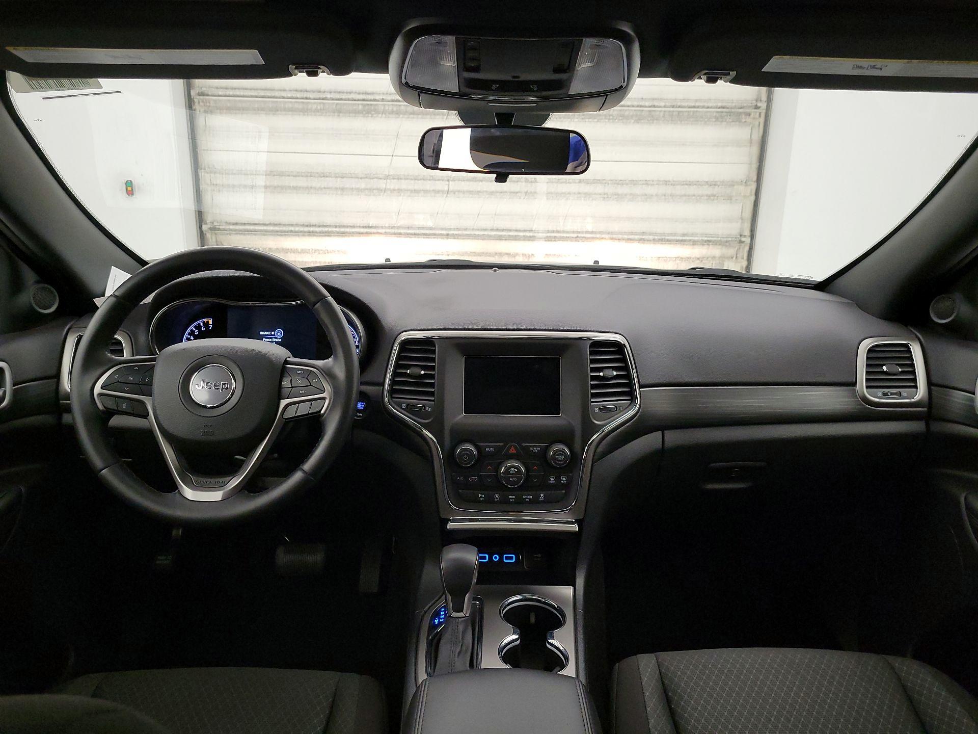 Thumbnail: 2021 Jeep Grand Cherokee - 9