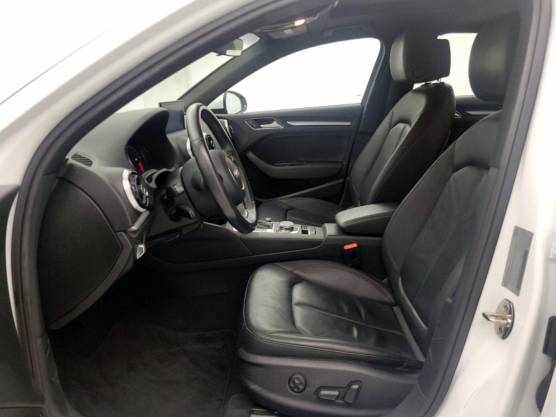 Thumbnail: 2016 Audi A3 - 11