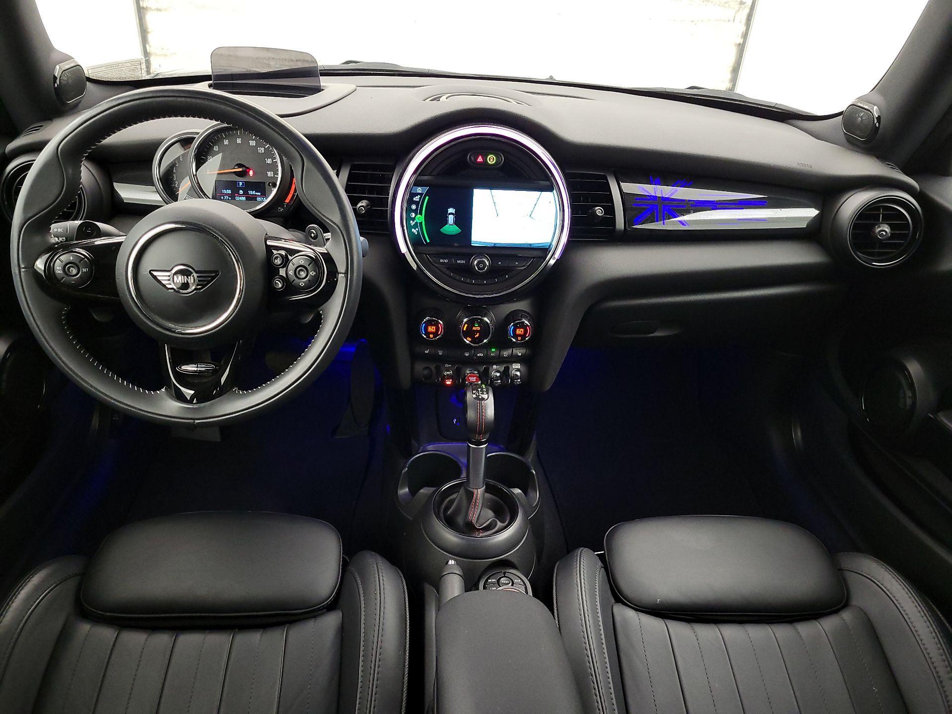 Thumbnail: 2019 MINI Cooper Hardtop - 9
