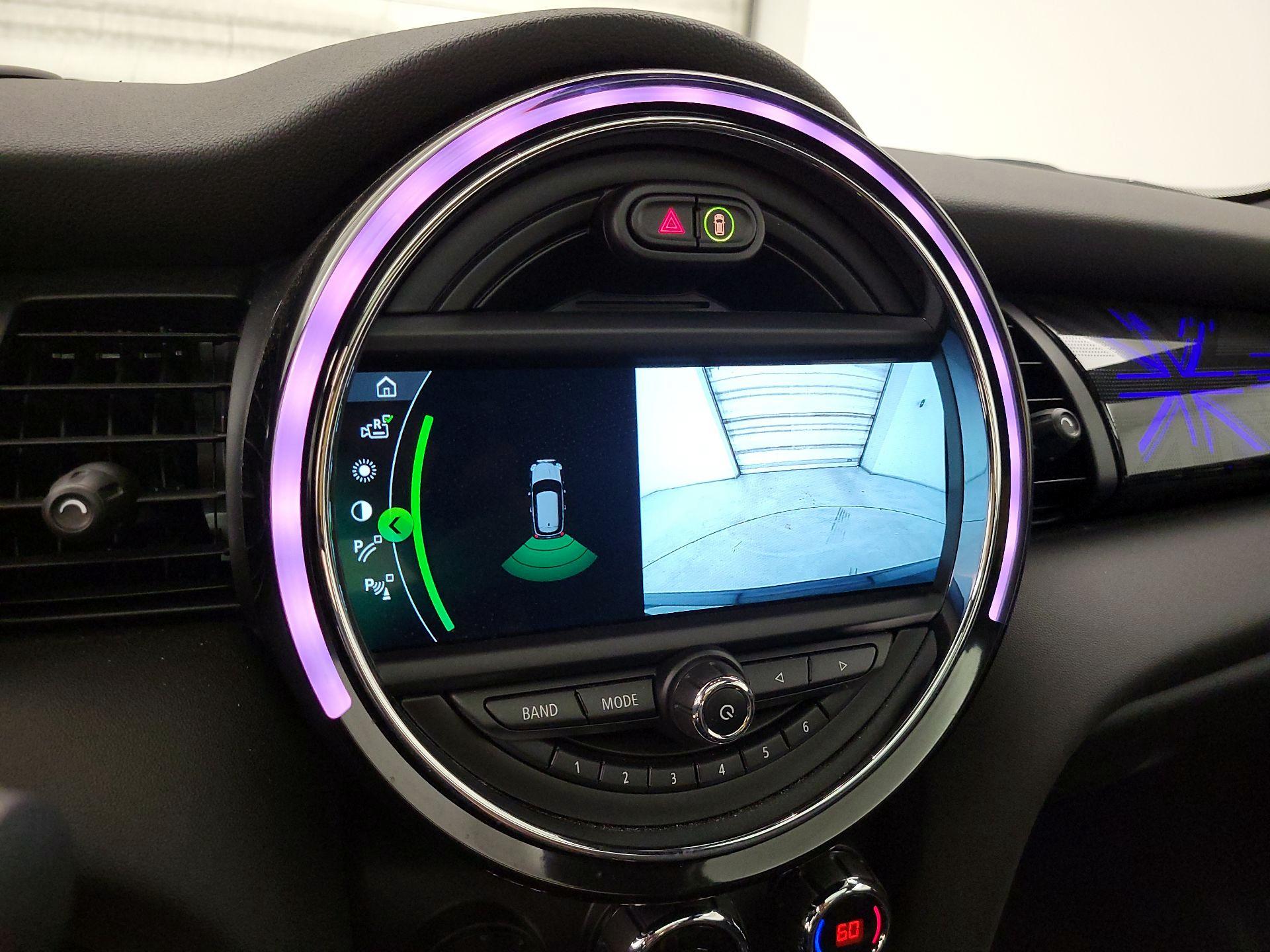 Thumbnail: 2019 MINI Cooper Hardtop - 13