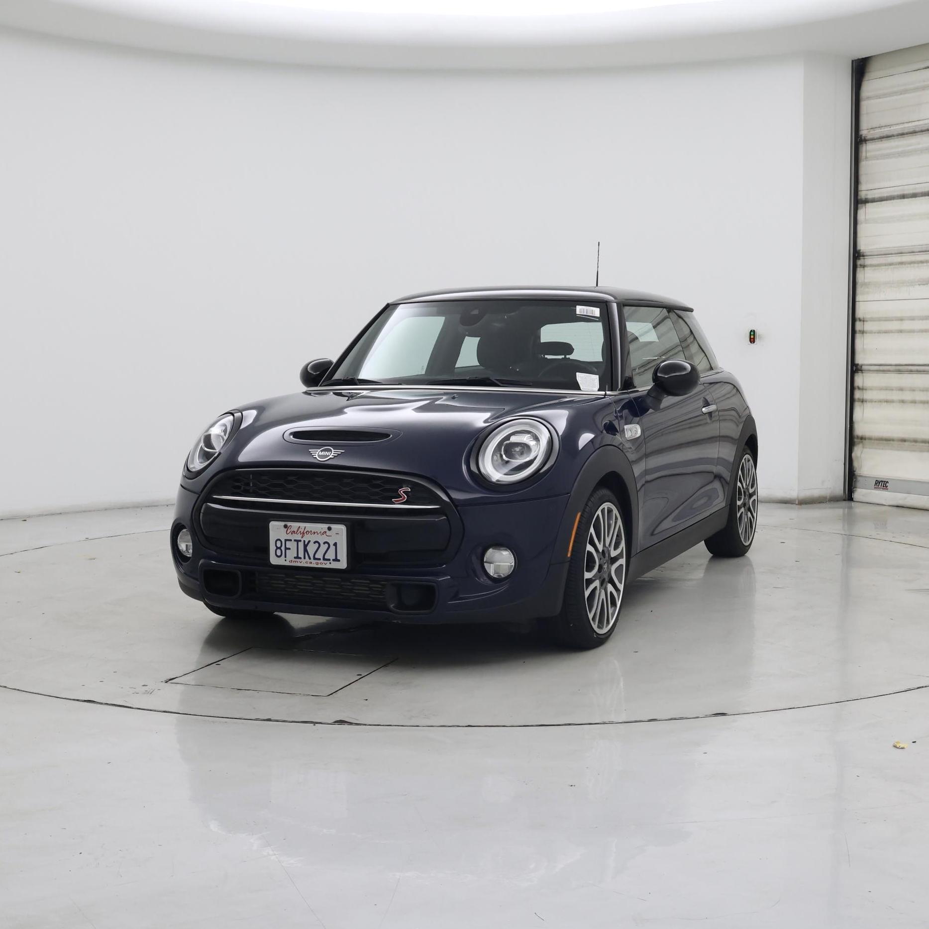 Thumbnail: 2019 MINI Cooper Hardtop - 4